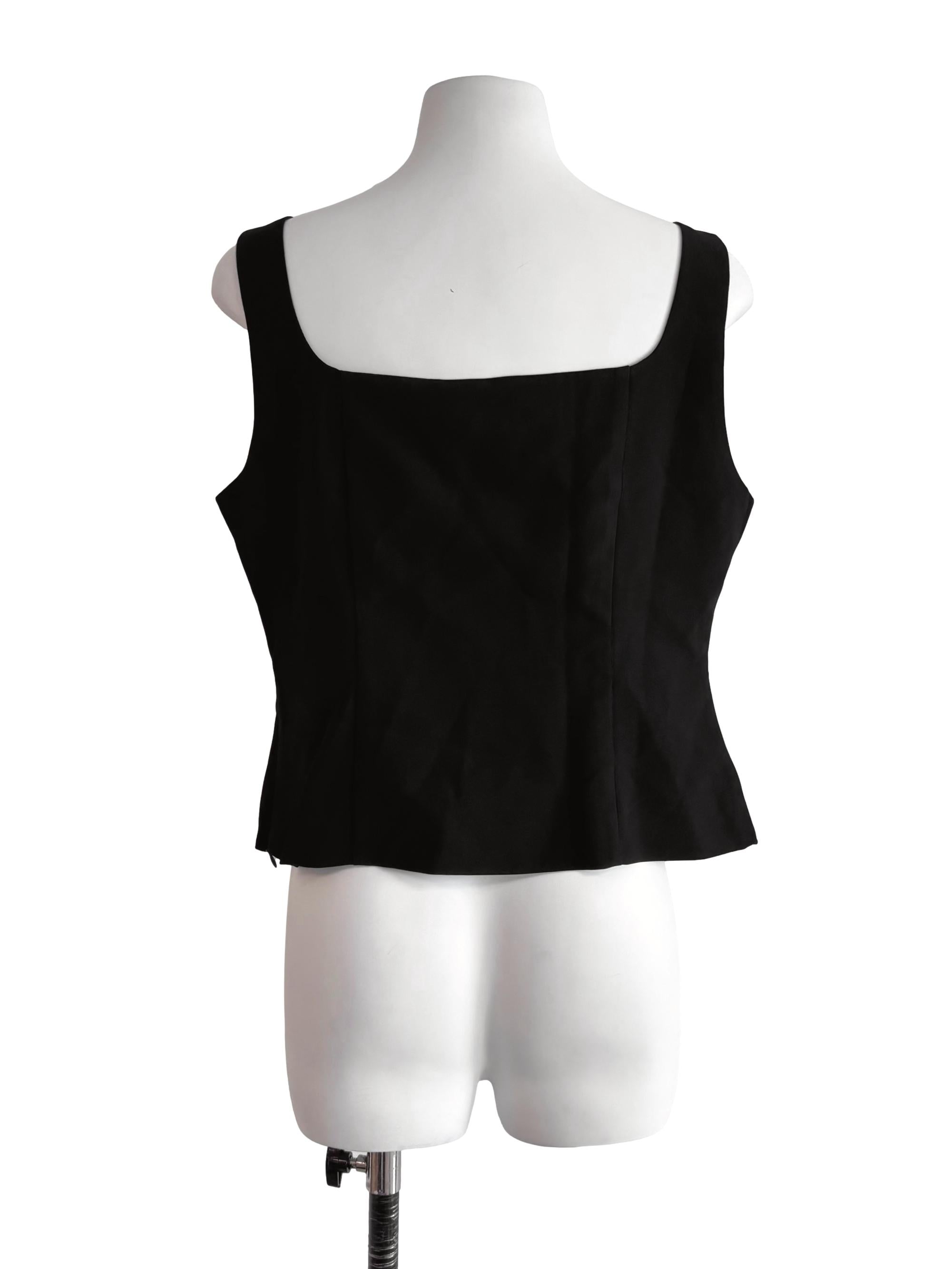 Black Square Neck Sleeveless Top