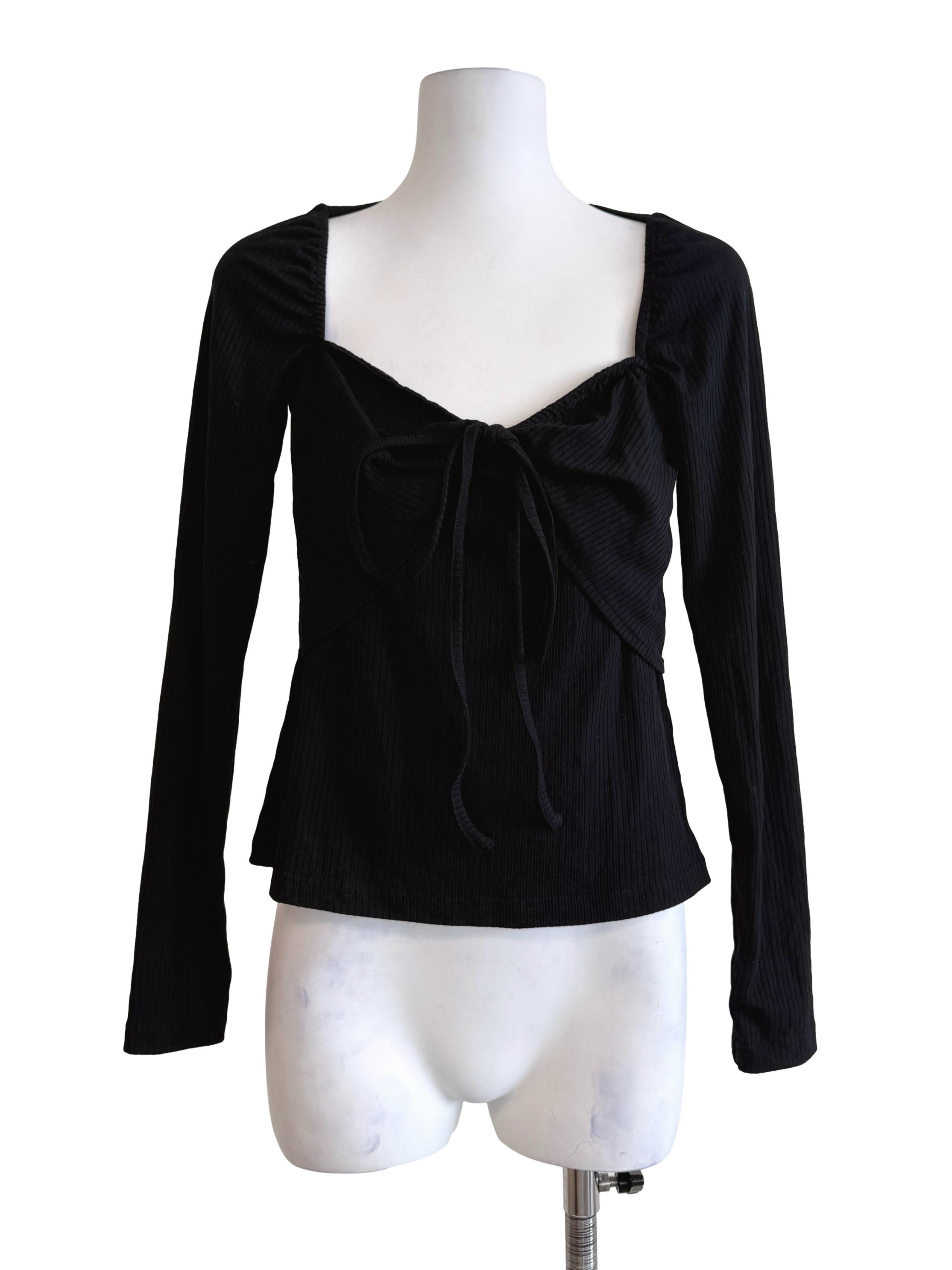 Black Long Sleeves Knit Top