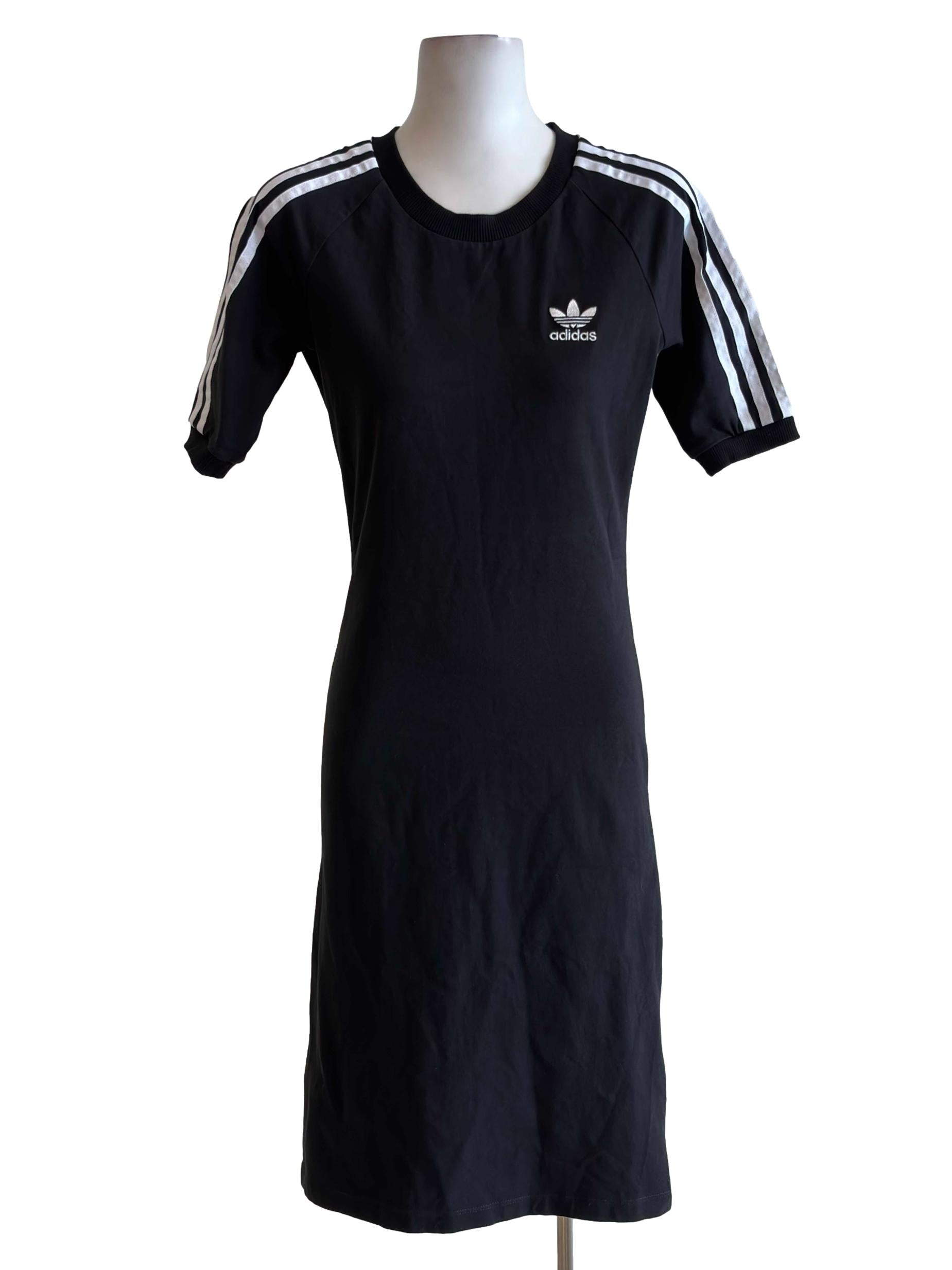 Onyx Black Crew Neck Fitted Dress