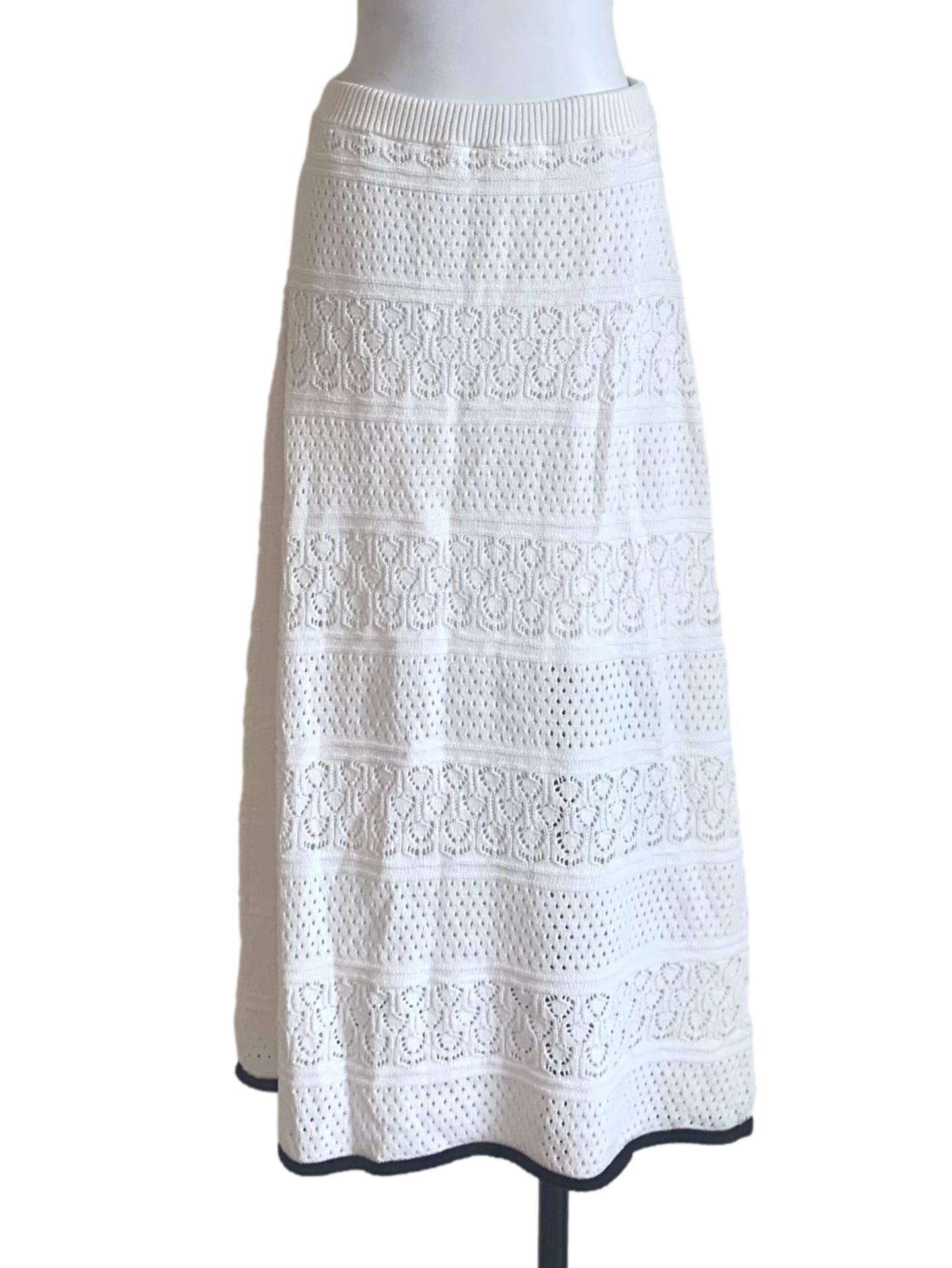 Cotton White Embroidery Pattern Skirt LB