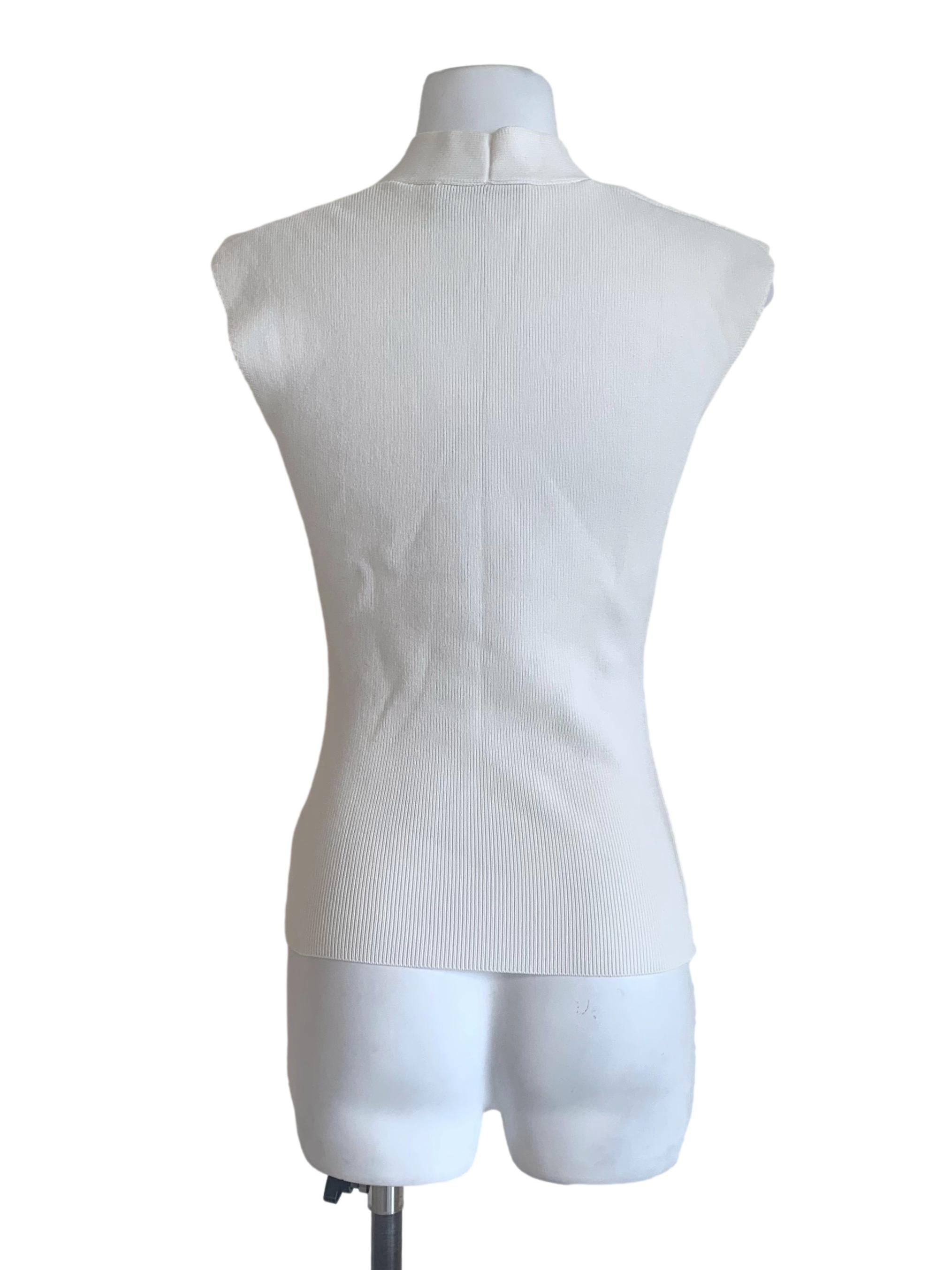 Rice White V Neck Fit Top LB