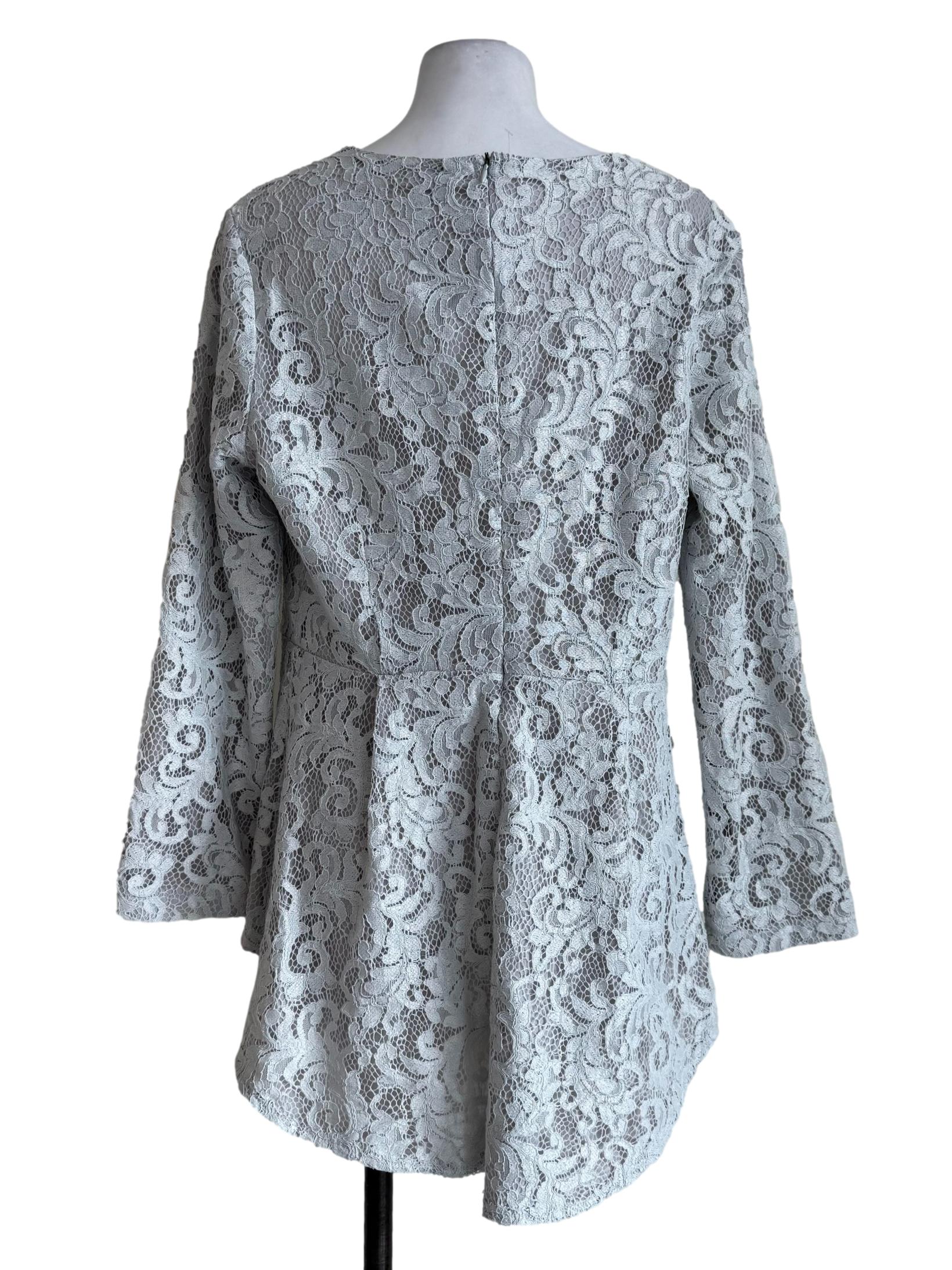 Soft Green Lace Long Sleeve Blouse