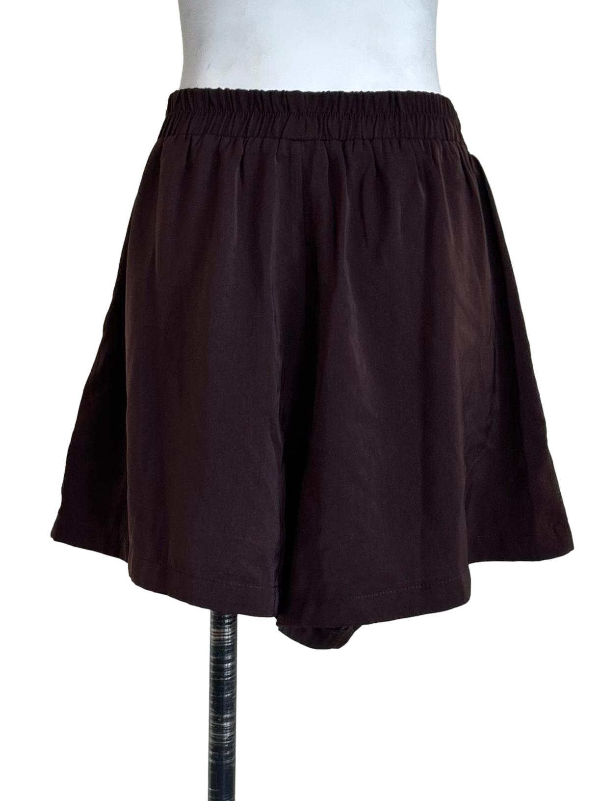 Chocolate Brown Elastic Waist Shorts YHF