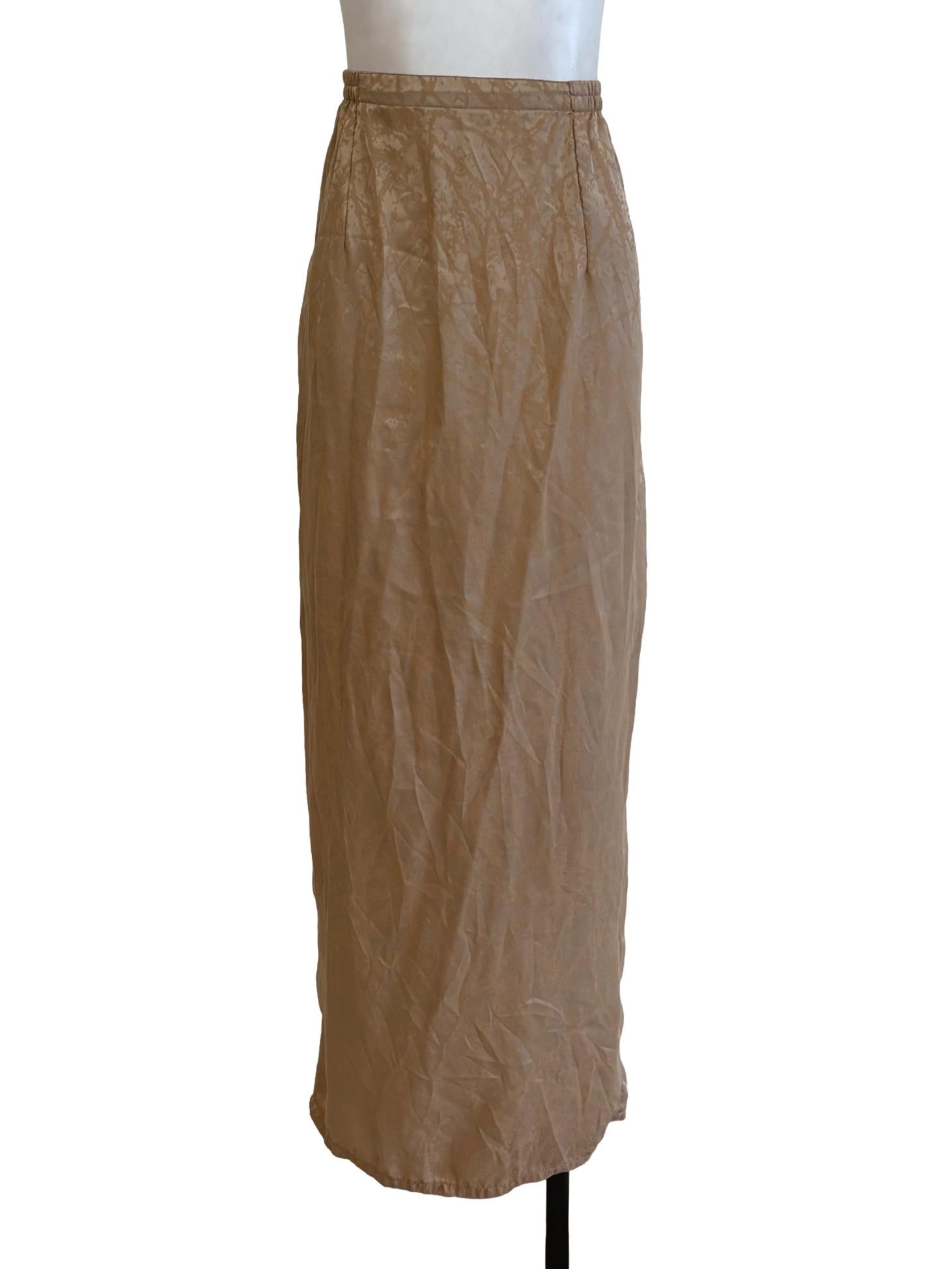 Tan Marble Back Pleated Skirt