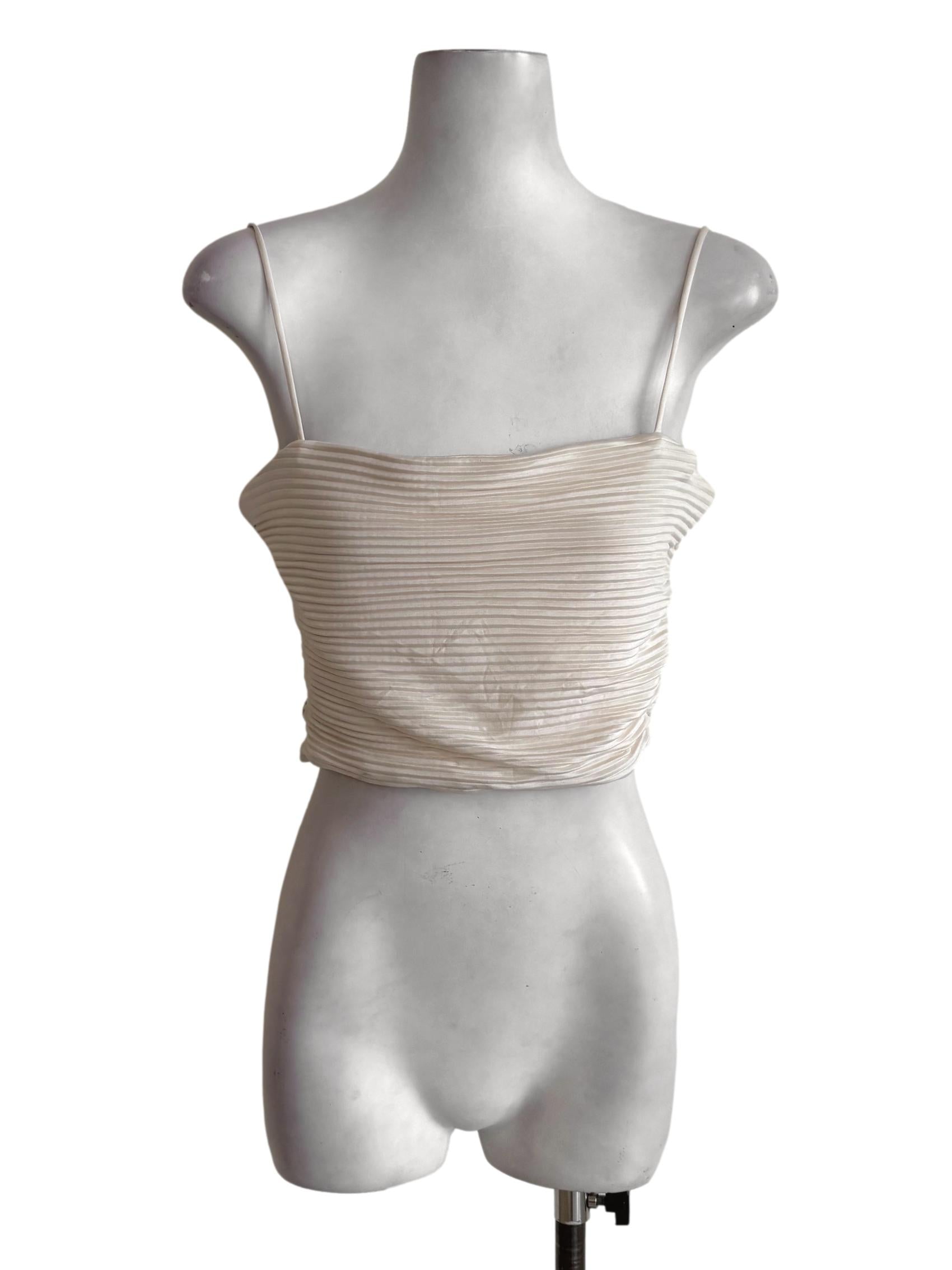 Lovet Cream Pleated Crop Top | REFASH