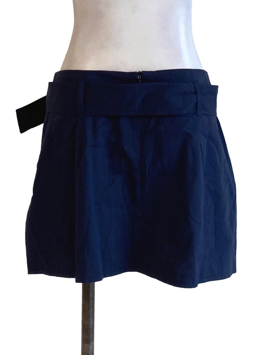 Navy Blue Buckle Waist Mini Flowy Skirt YHF