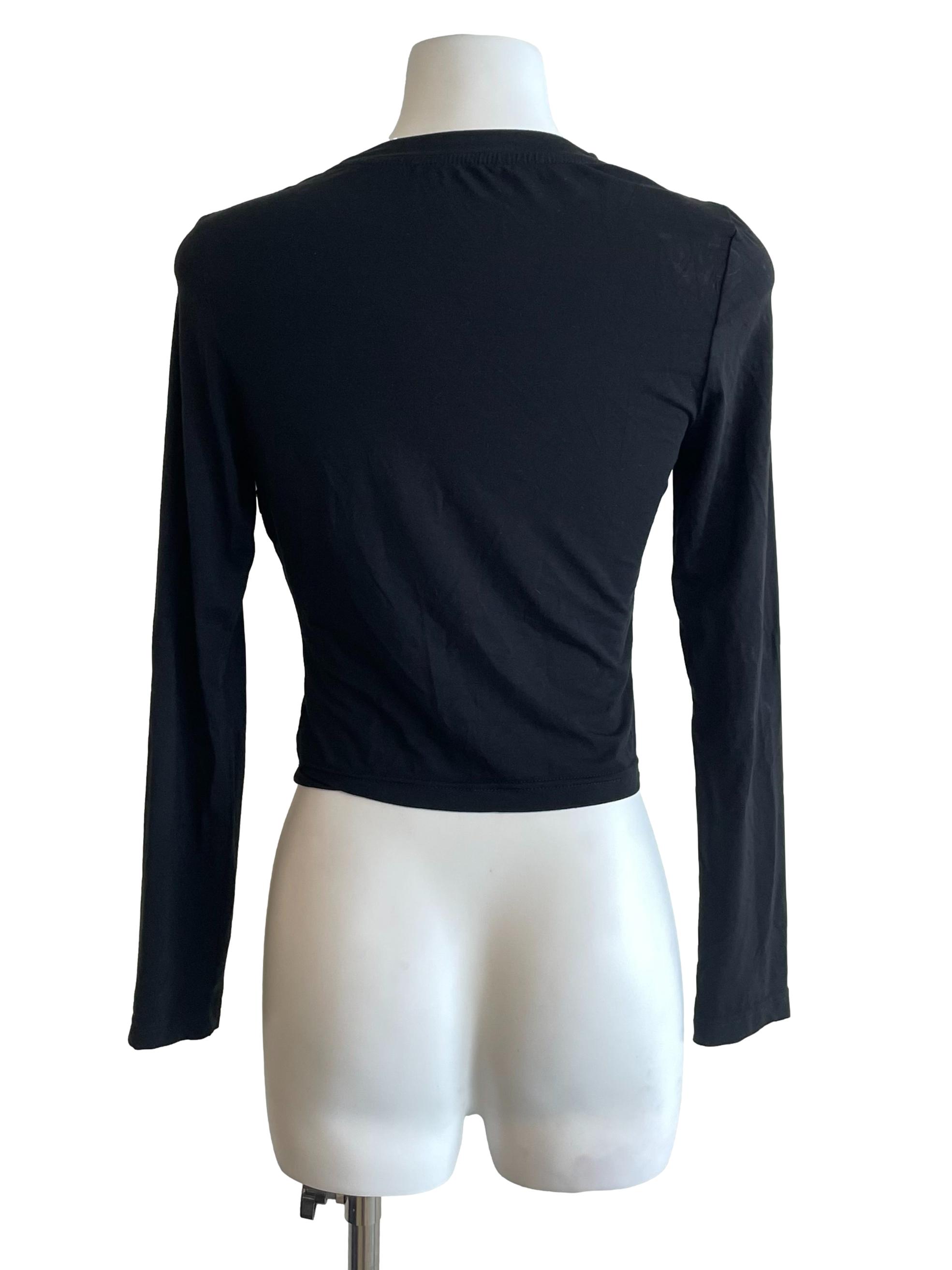 Black Hollow Chest Long Sleevestop