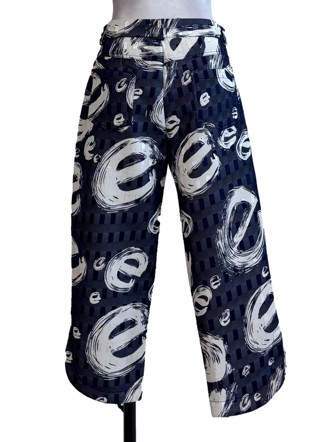 Blue Printed Capri Pants