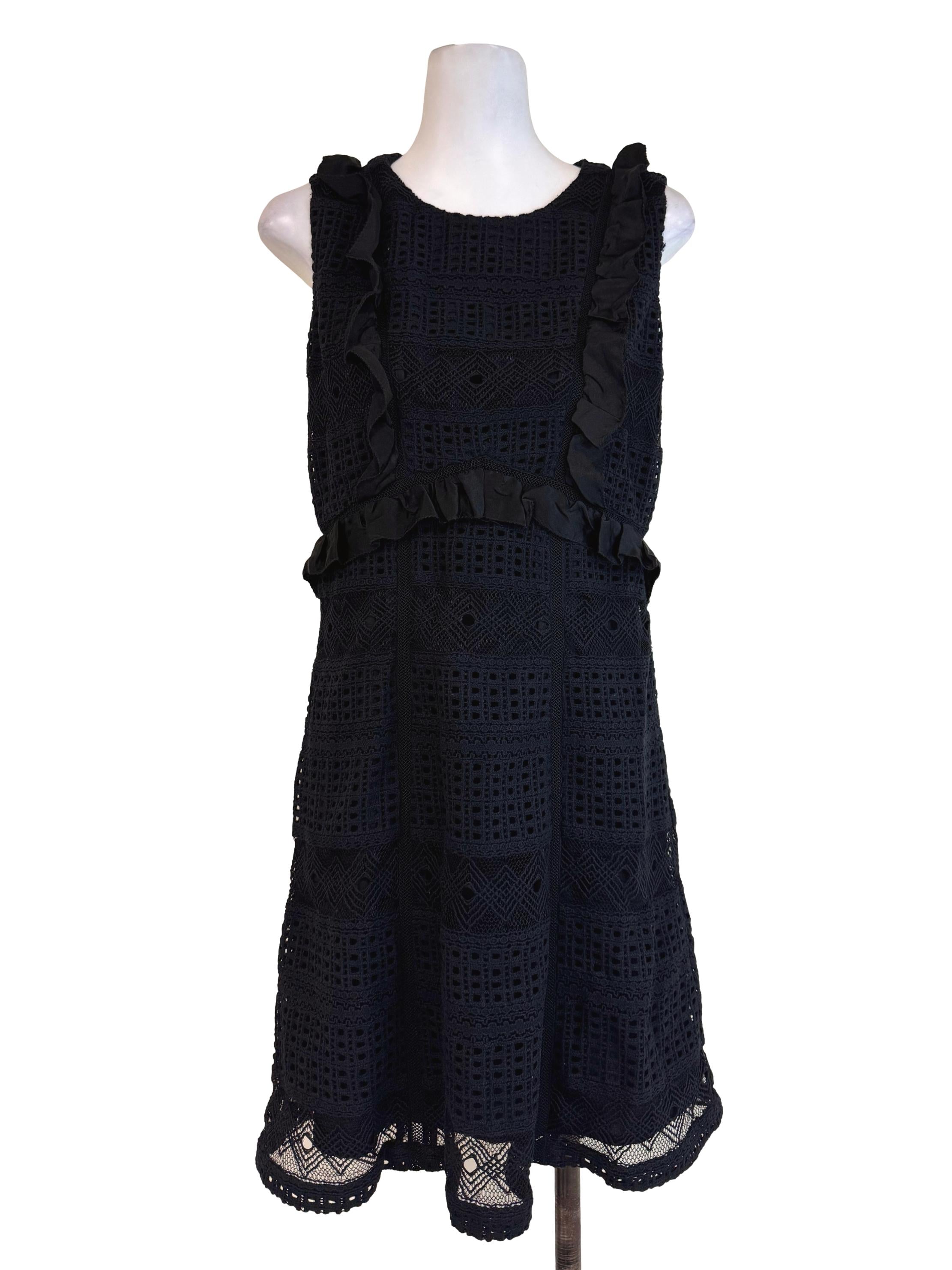 Black Lace Sleeveless Straight Dress