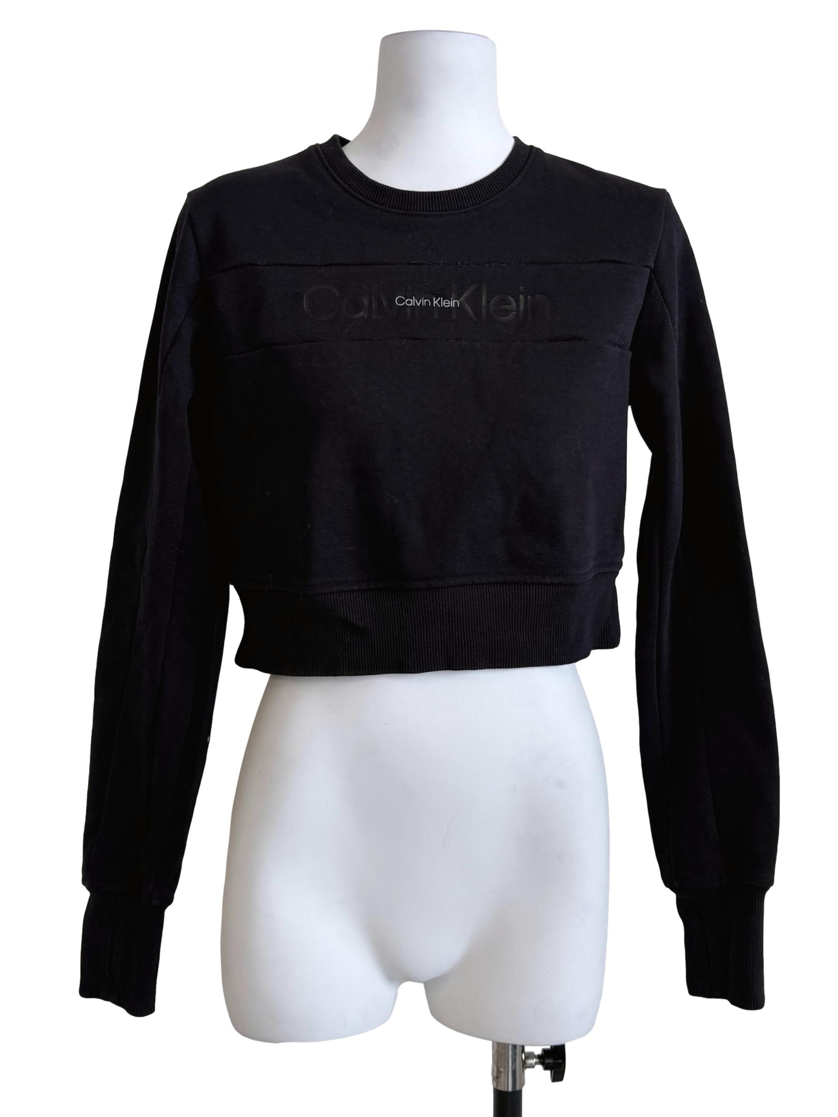 Black Long Sleeves Sweatshirt
