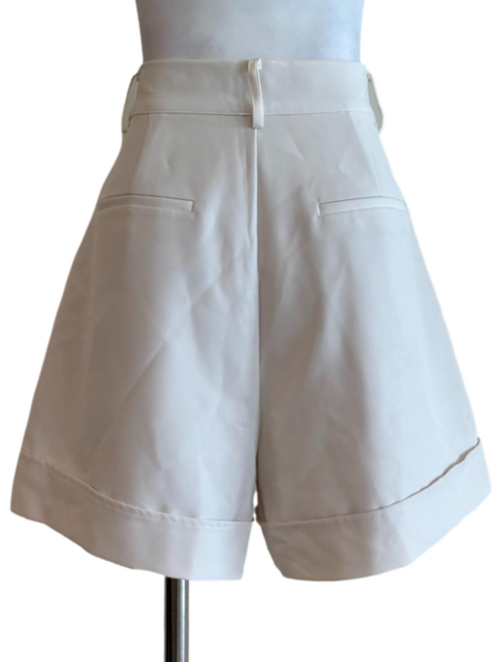 Rice White Cropped Shorts