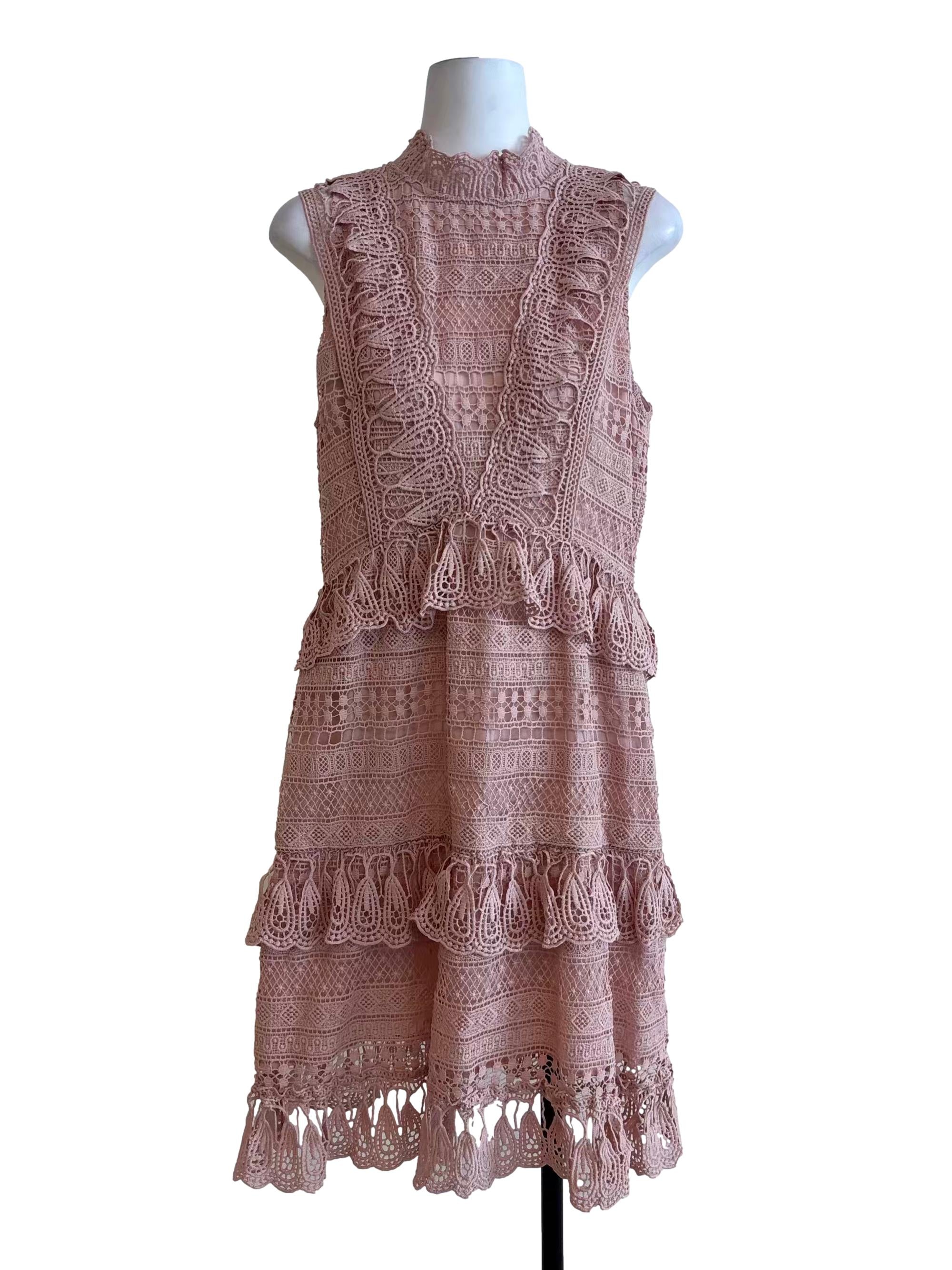 Baby Pink Sleeveless Lace Dress