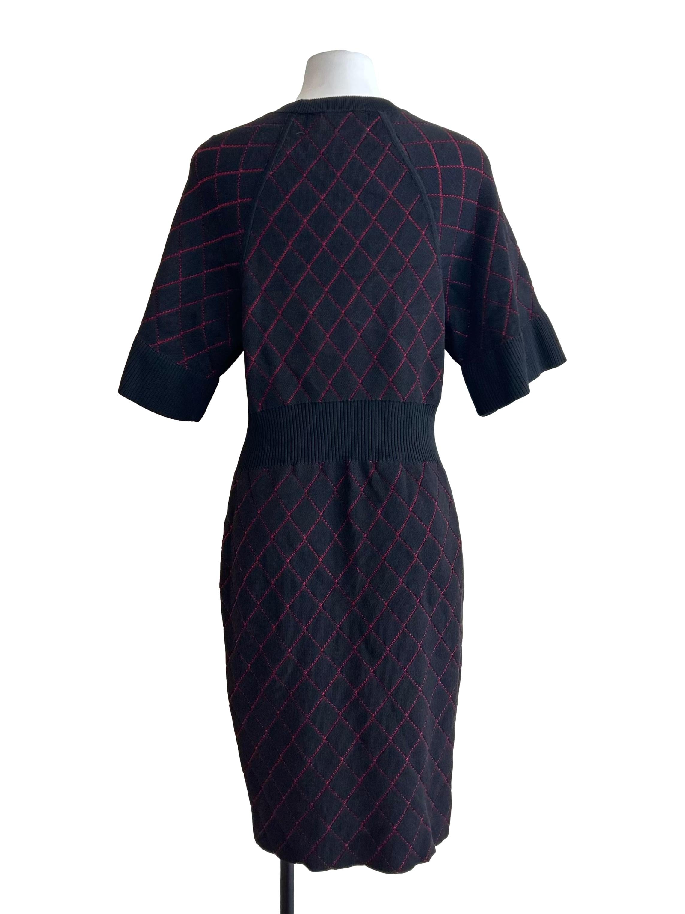Black And Red Knit Short-Sleeve Dress