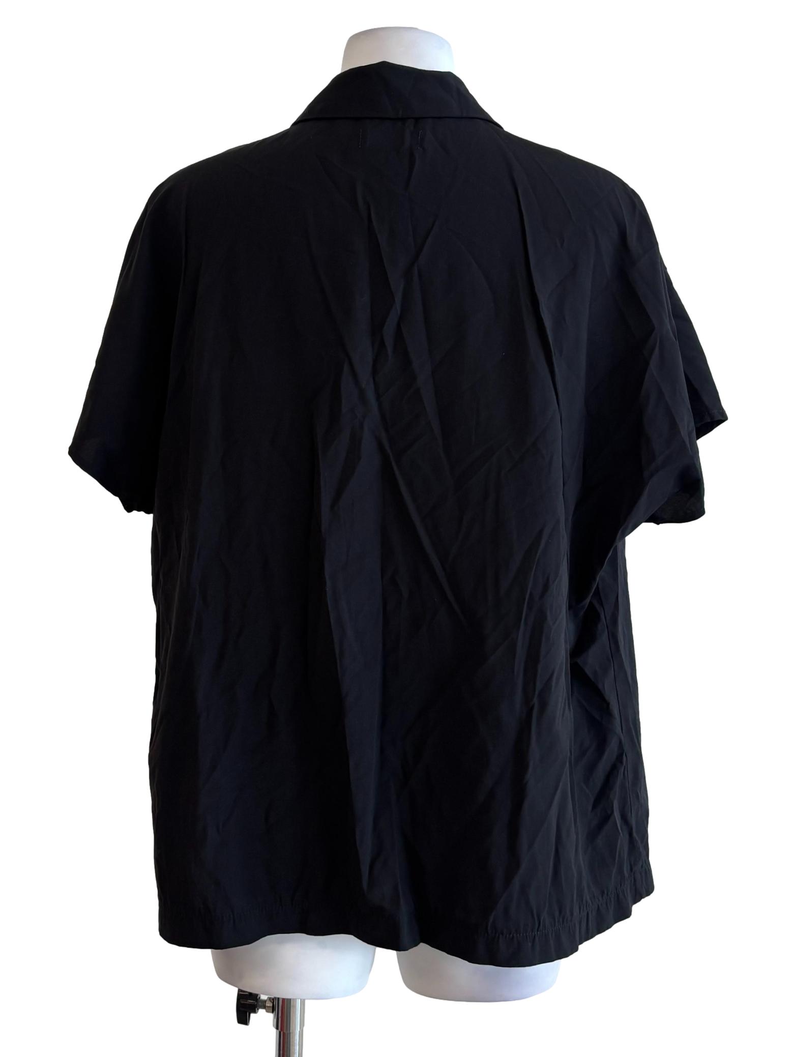Soft Black Short Sleeve Buttoned Shirt