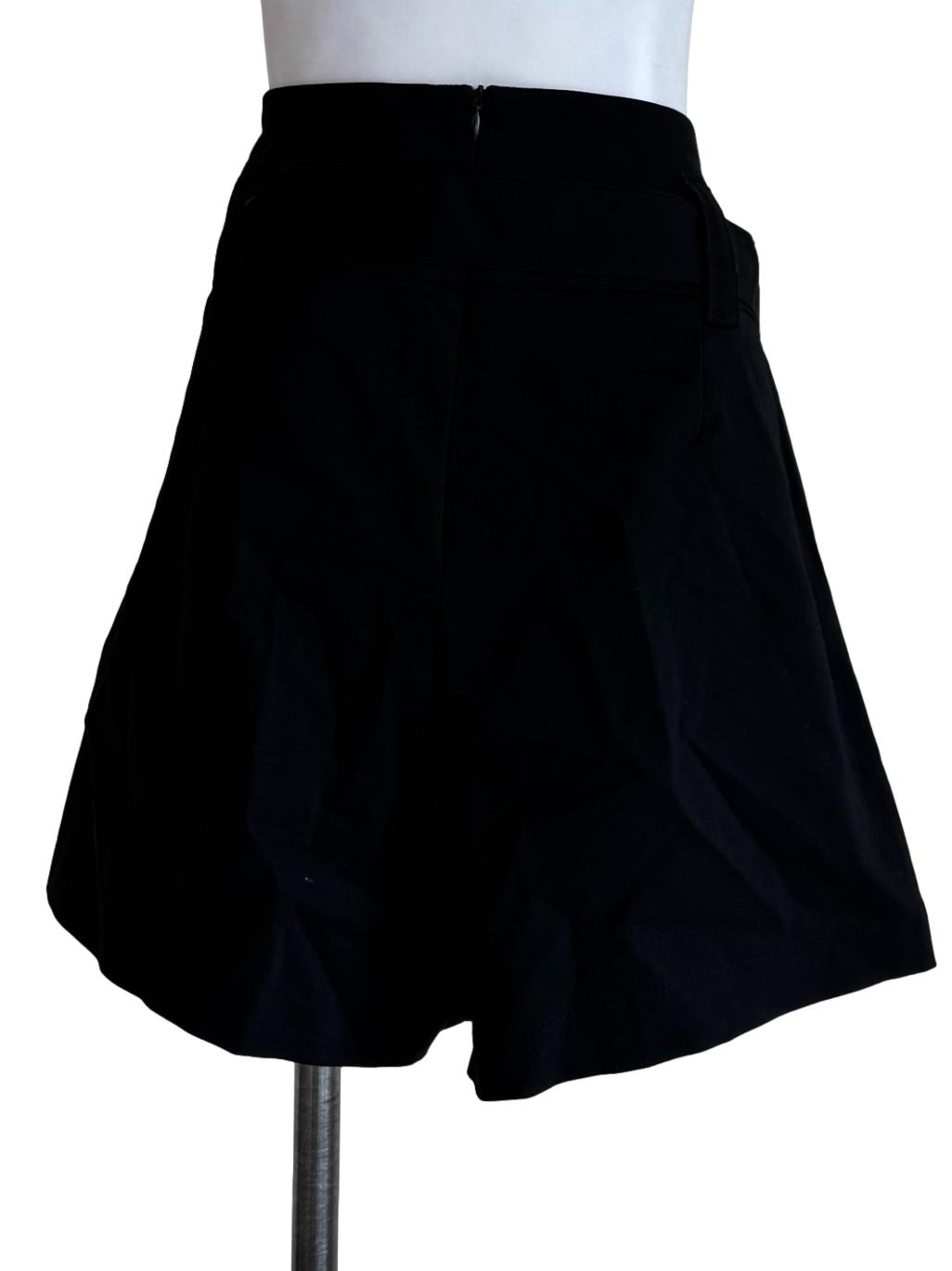 Jet Black With Belt Short Pants