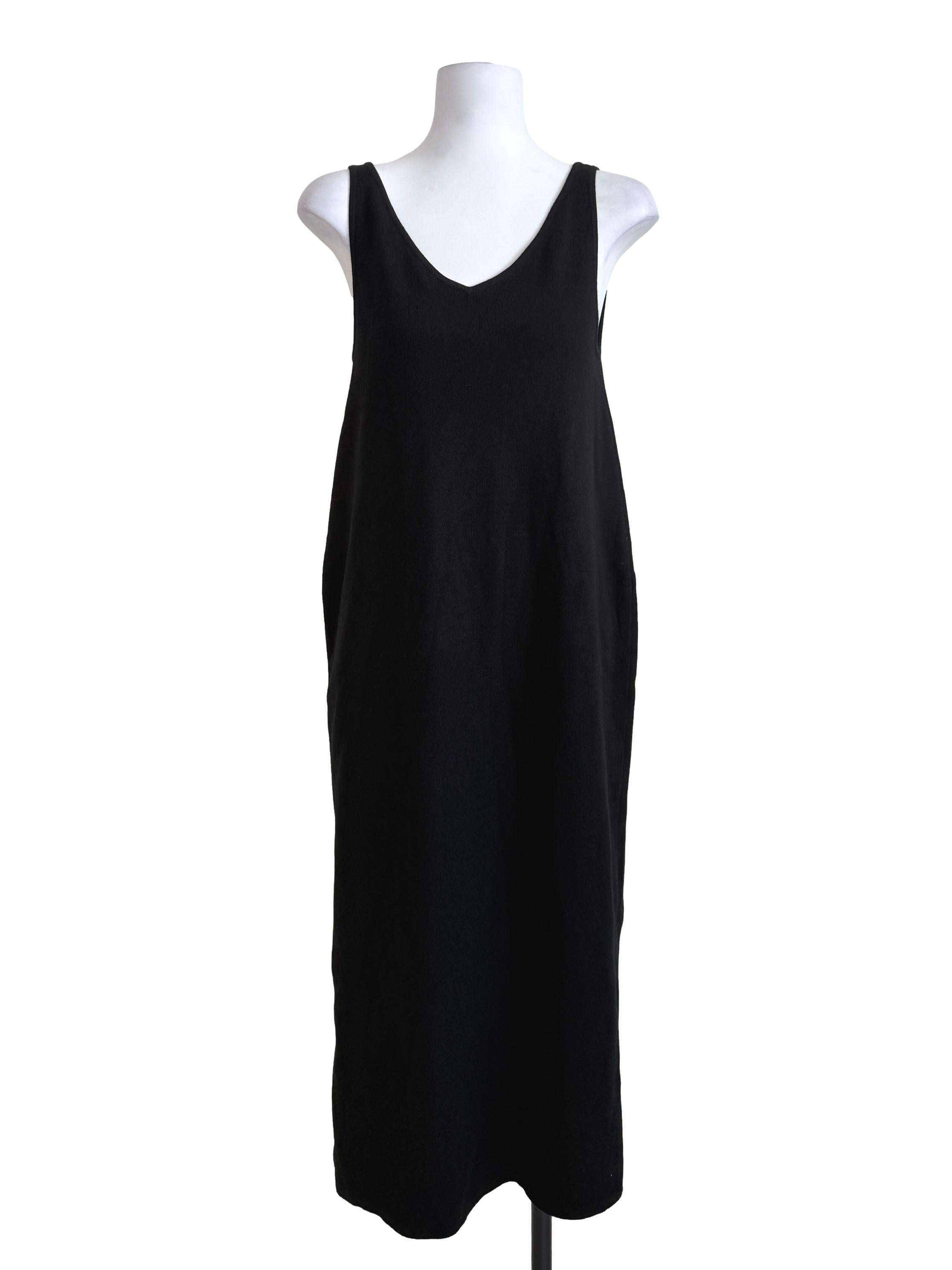 Black Sleeveless V-Neck Knit Dress OSN