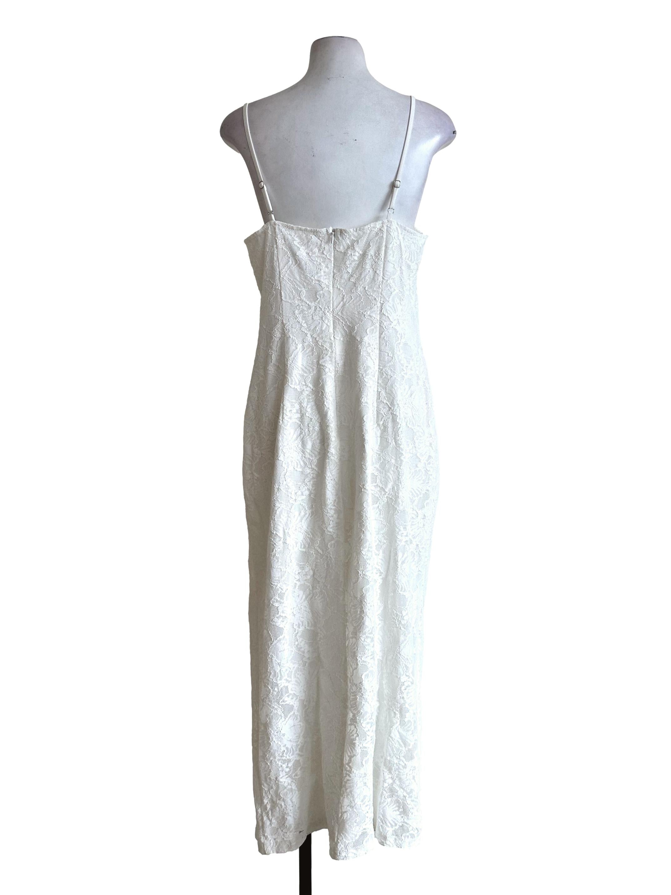 Porcelain White Lace Pattern Dress