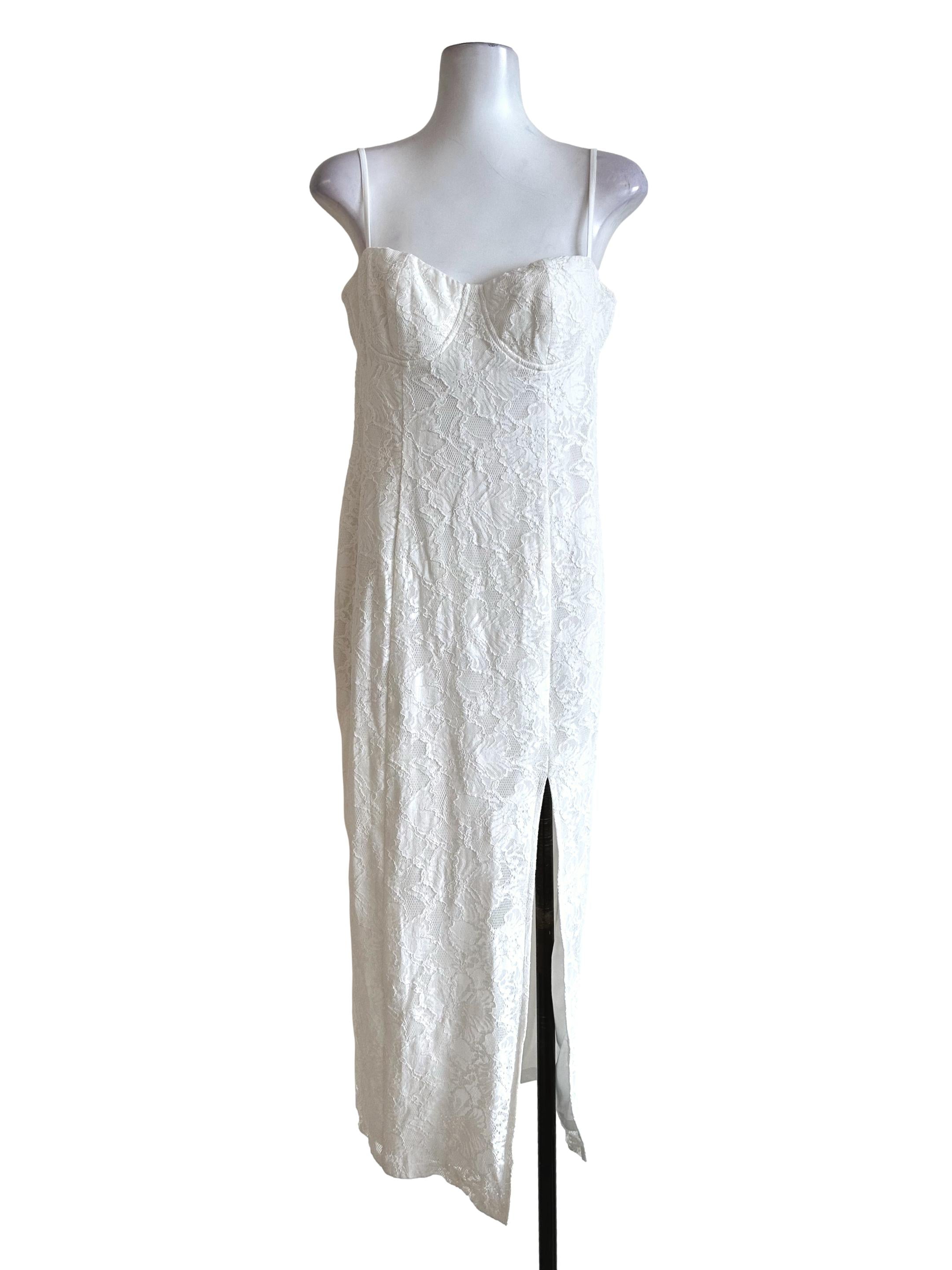Porcelain White Lace Pattern Dress