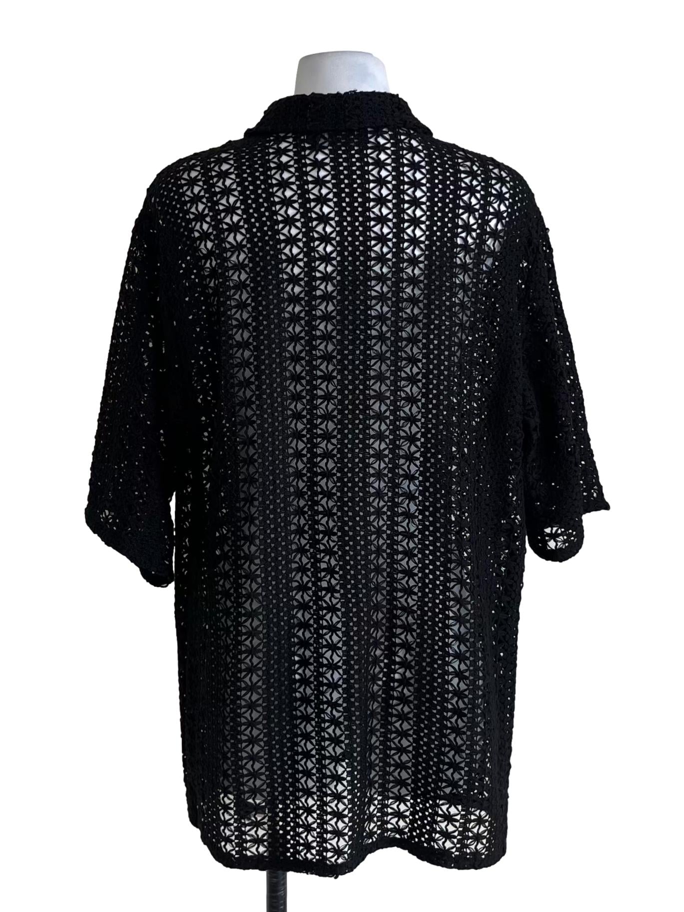 Black Wing Collar Knitted Blouse