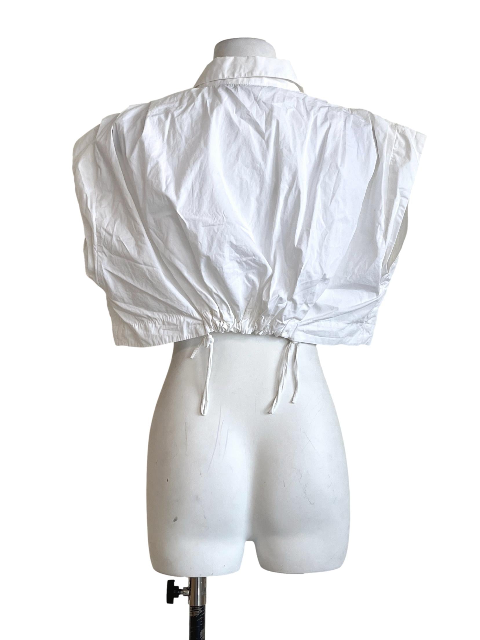 Off White Down Button Sleeveless Cropped Top