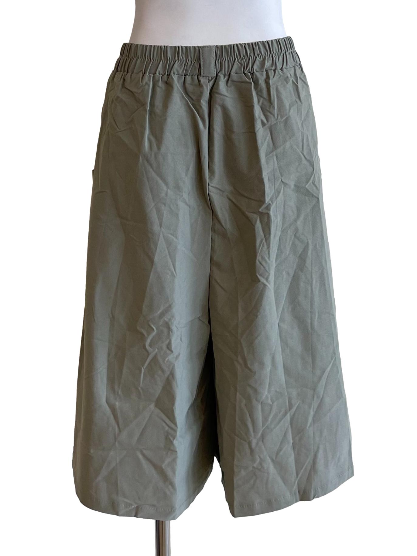 Sage Green Pleated Knee Pants