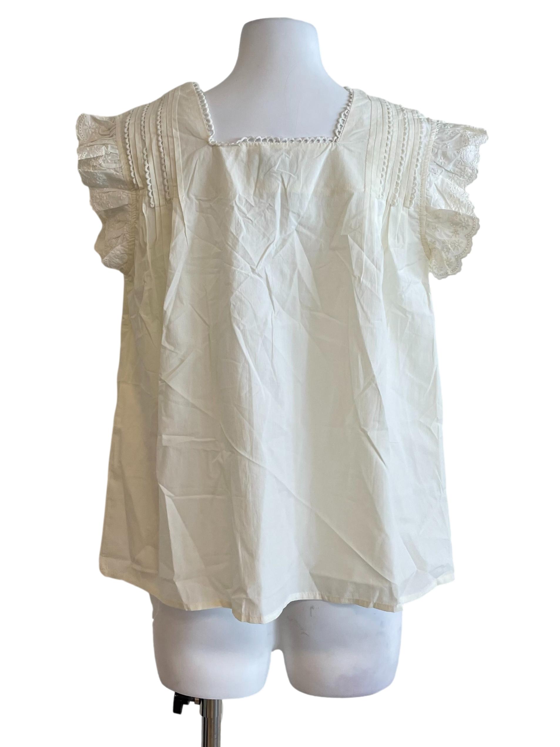 Off White Lace Pleates Petite Top