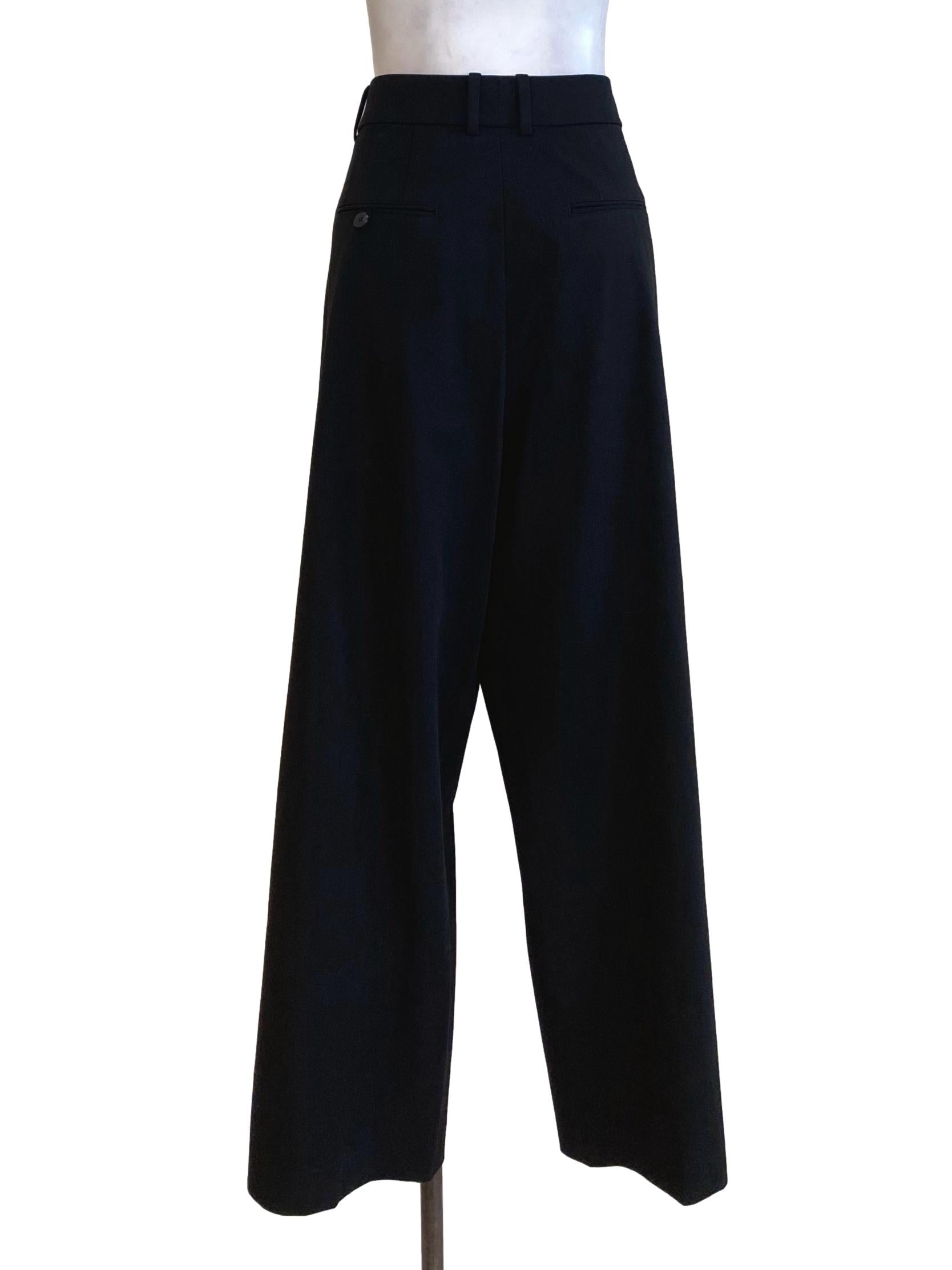 Uniqlo Black Long Slack Pants | REFASH