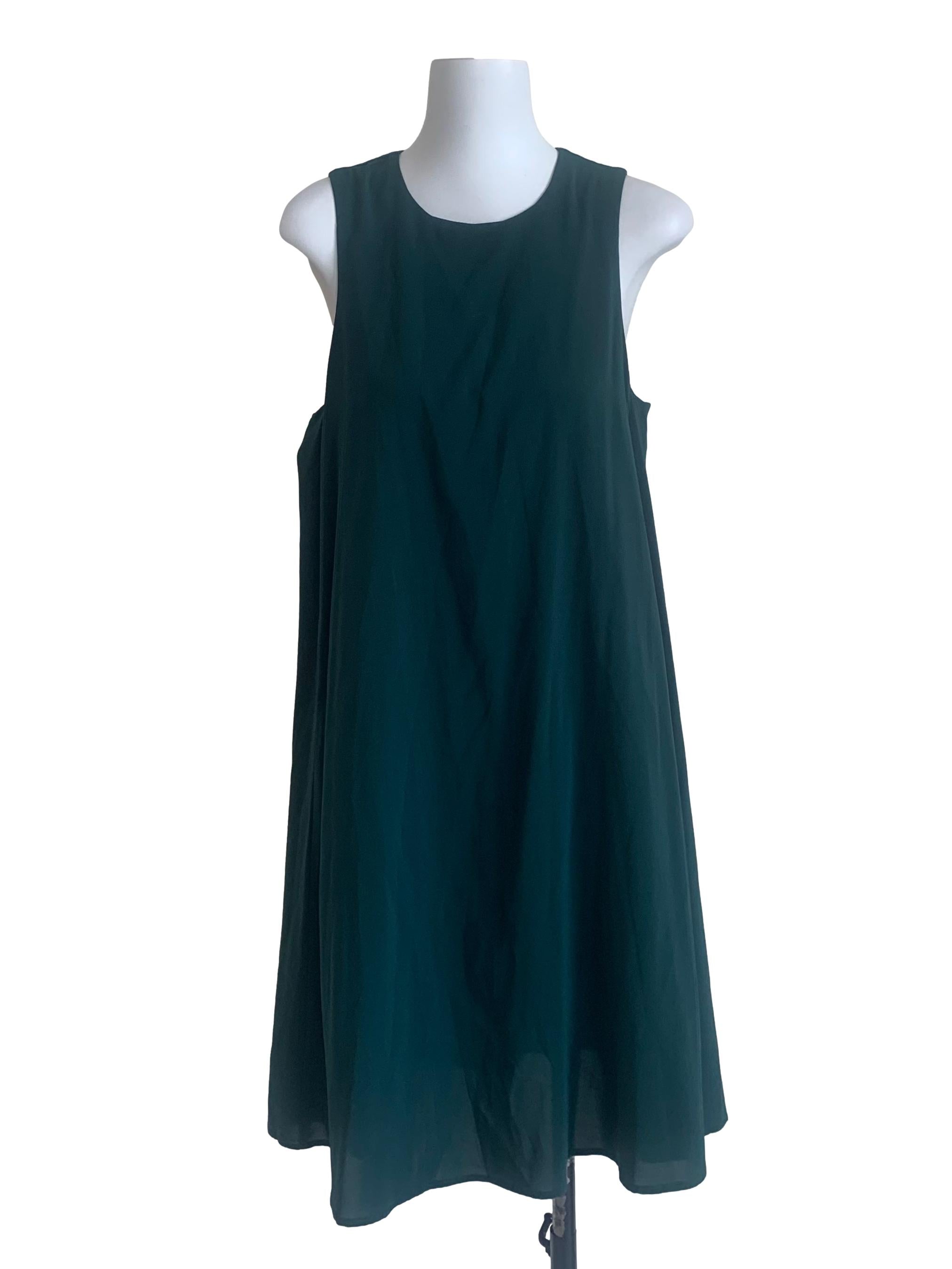 Basil Green Round Neck Trapezoid Dress