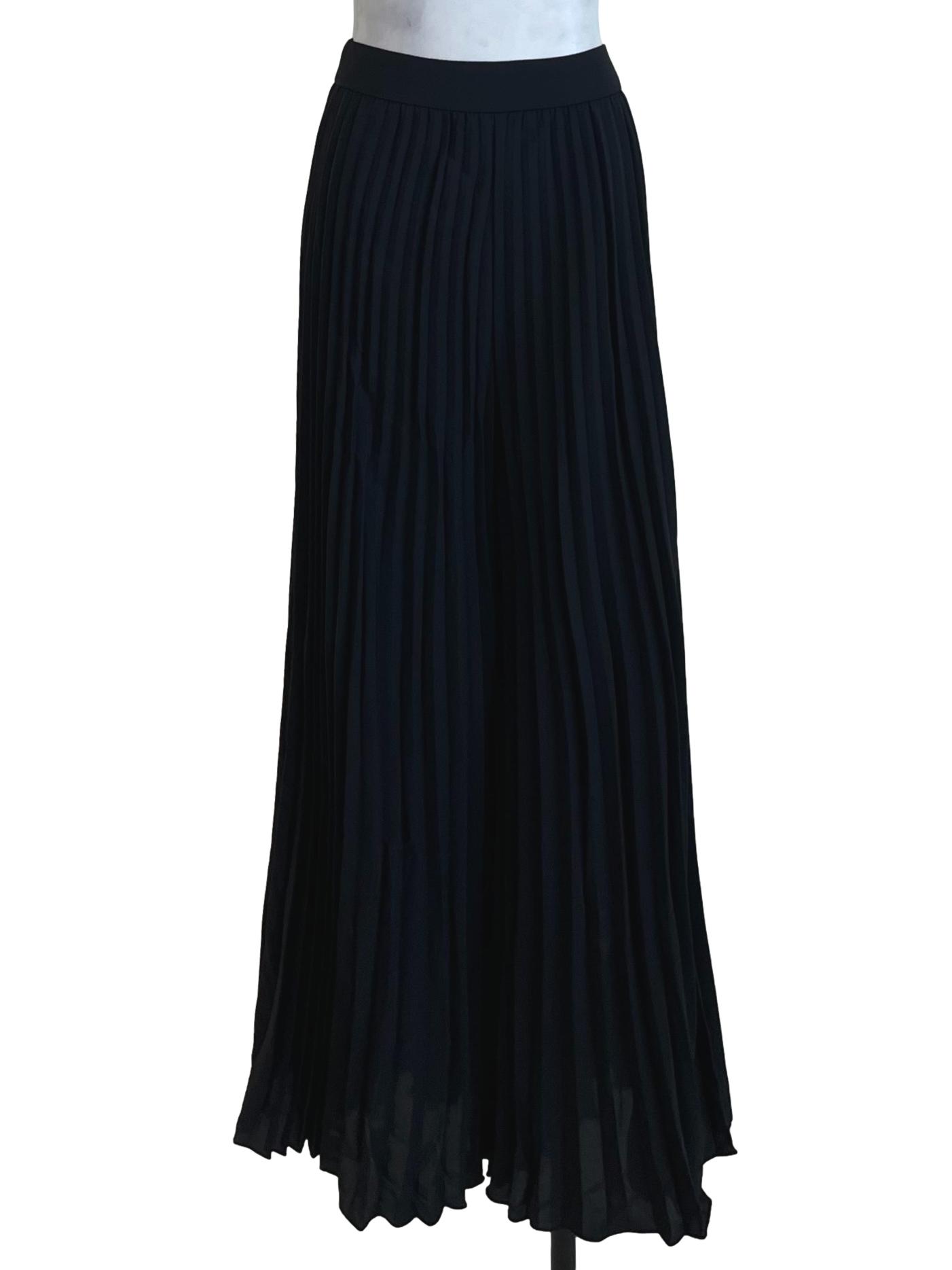 Black Pleated High-Waisted Pants