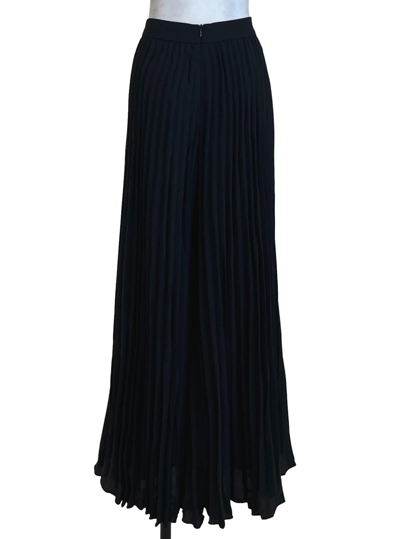 Black Pleated High-Waisted Pants