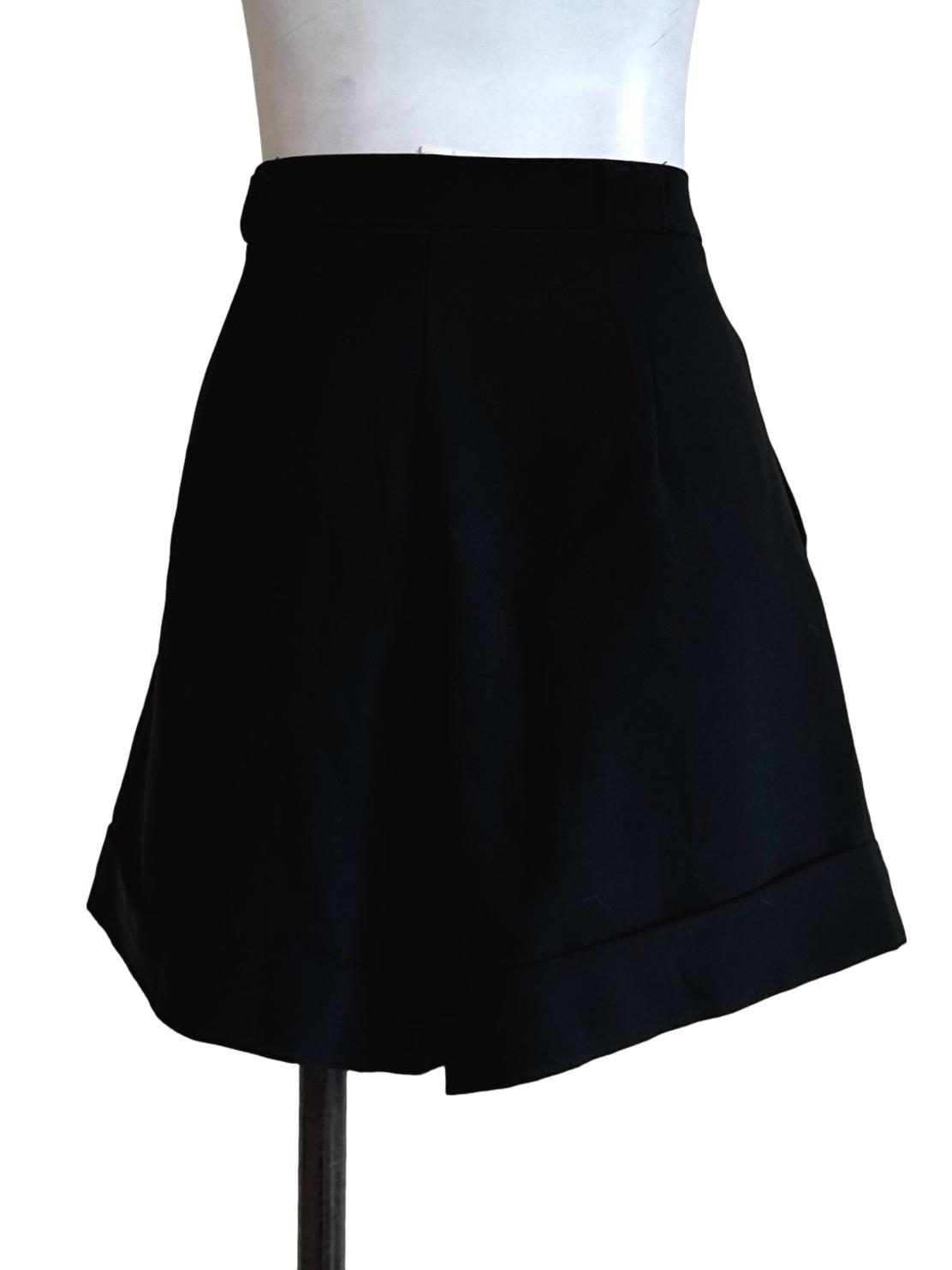 Black Plain Short