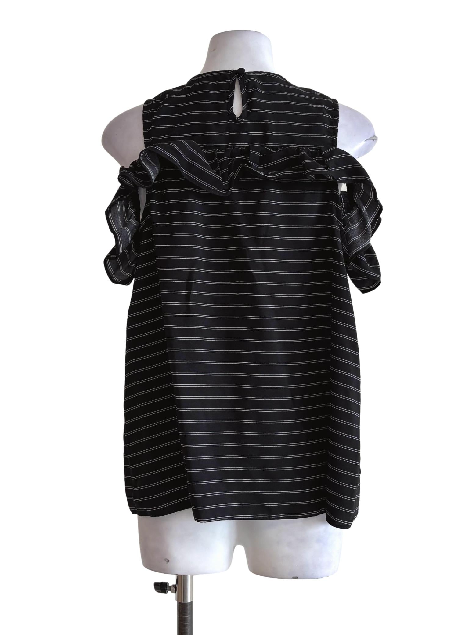 Black White Stripes Sleeveless Top