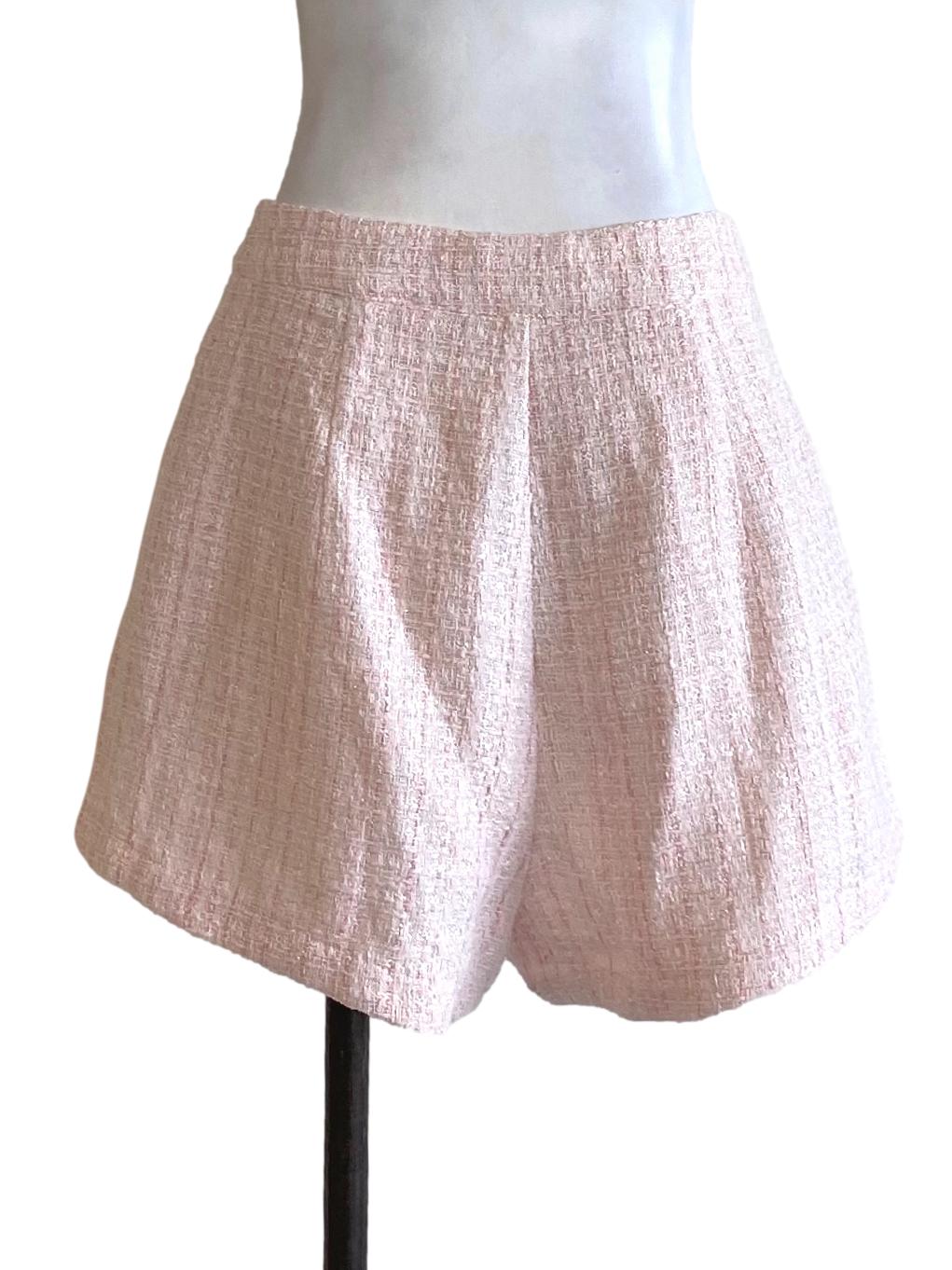 Crepe Pink Buttoned Waist Tweed Regular Shorts
