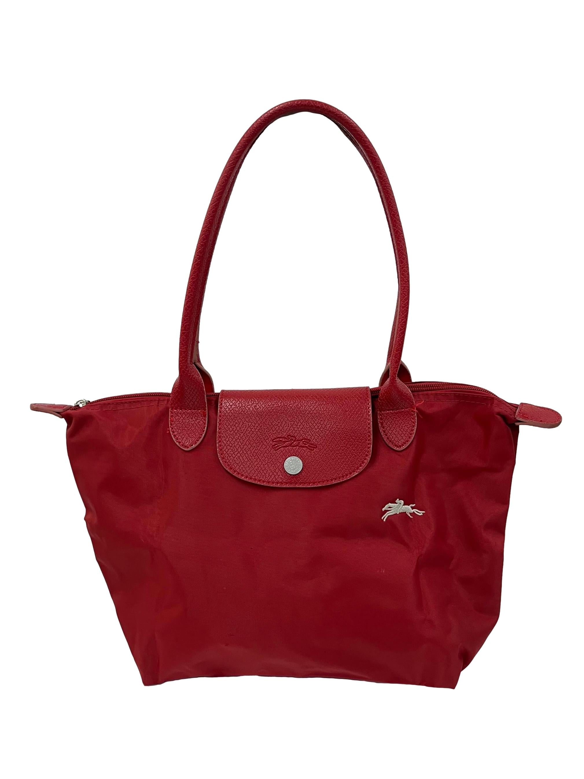 Red Small Le Pliage Club Shoulder Bag