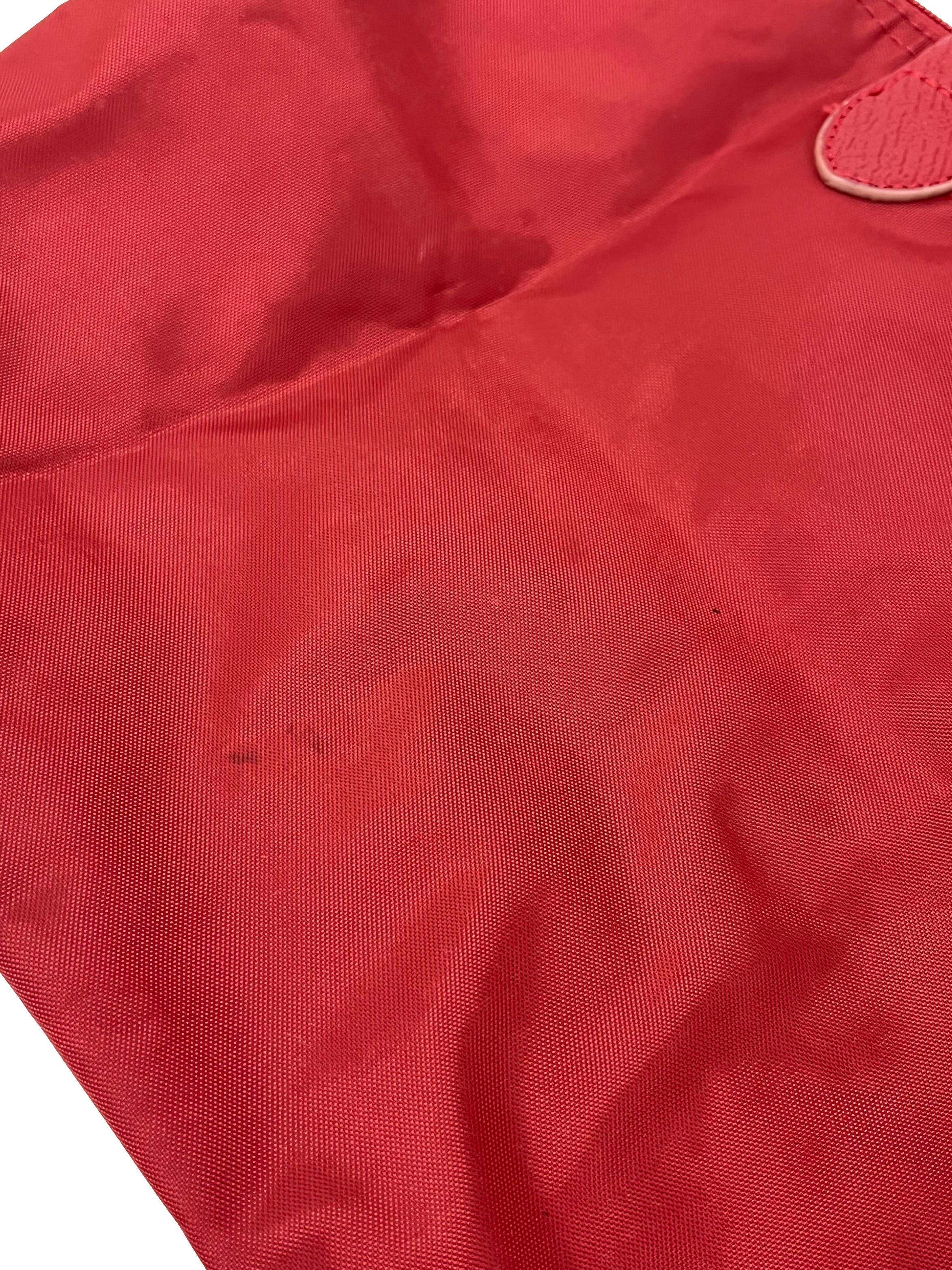 Red Small Le Pliage Club Shoulder Bag