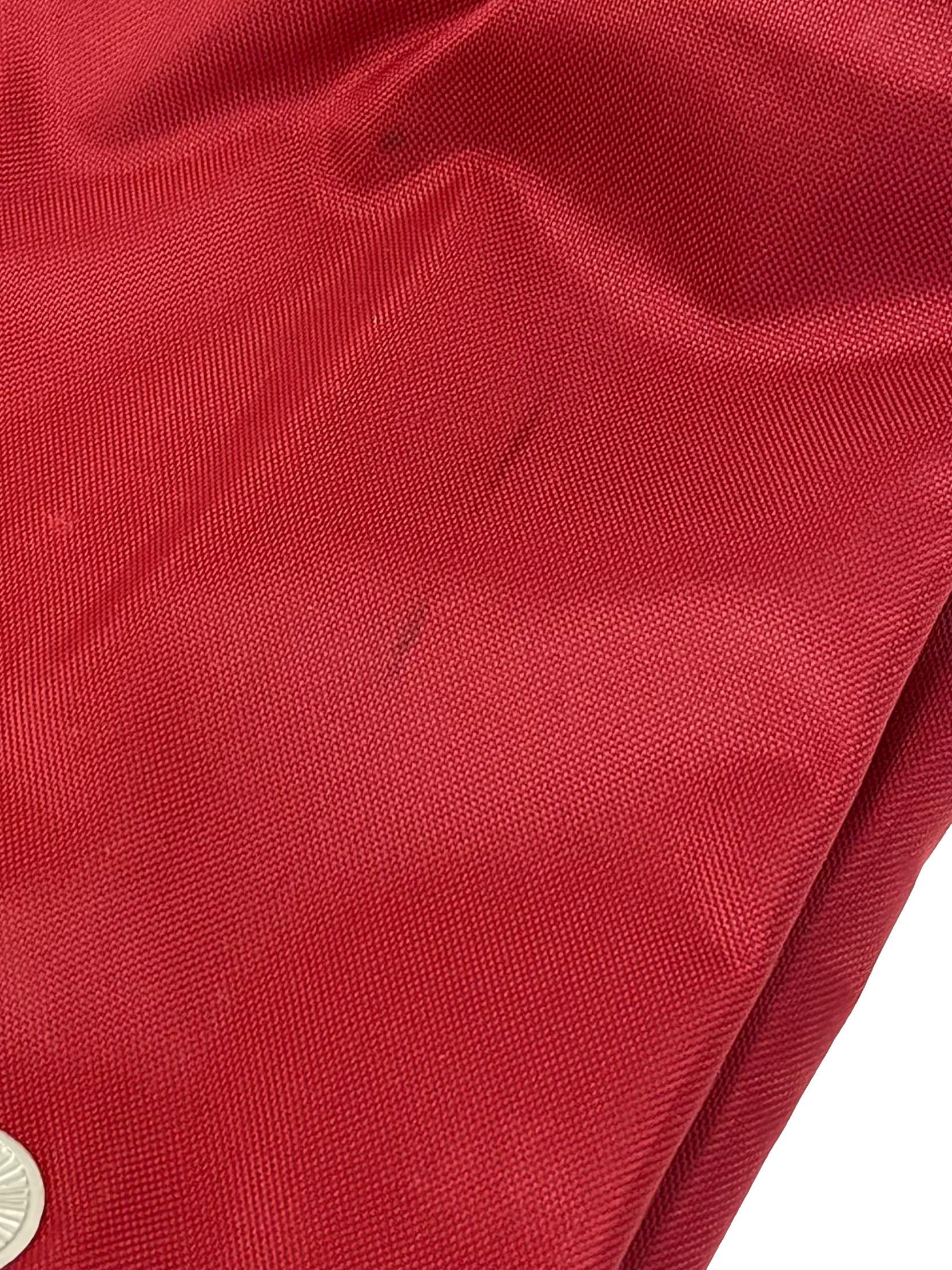 Red Small Le Pliage Club Shoulder Bag