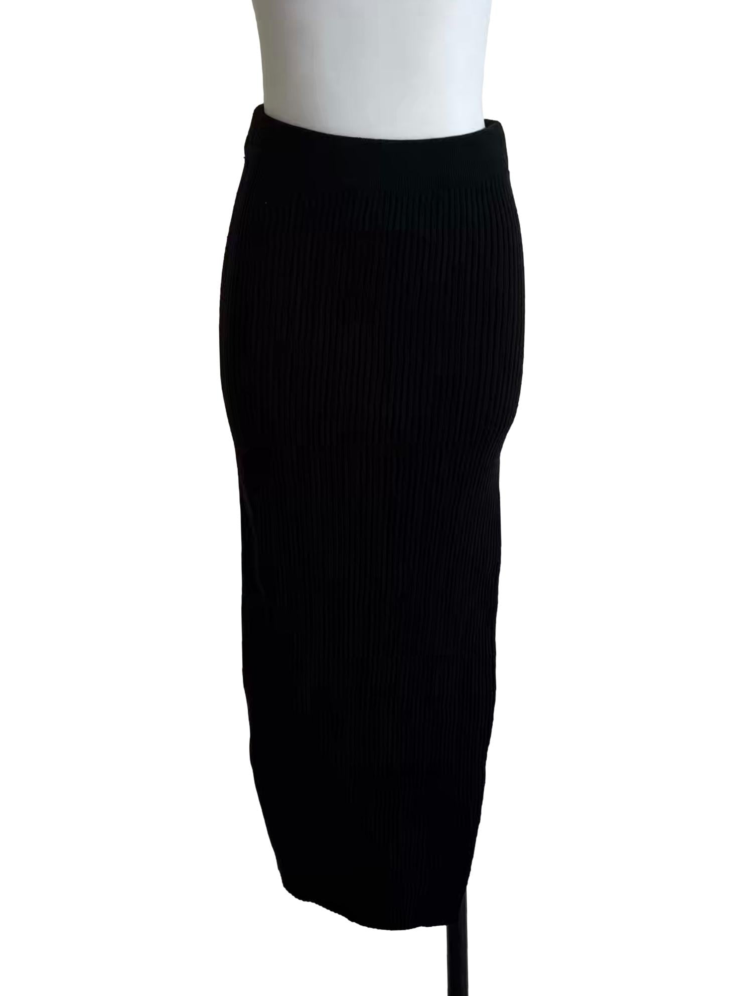 Rich Black Ribbed Pencil Skirt