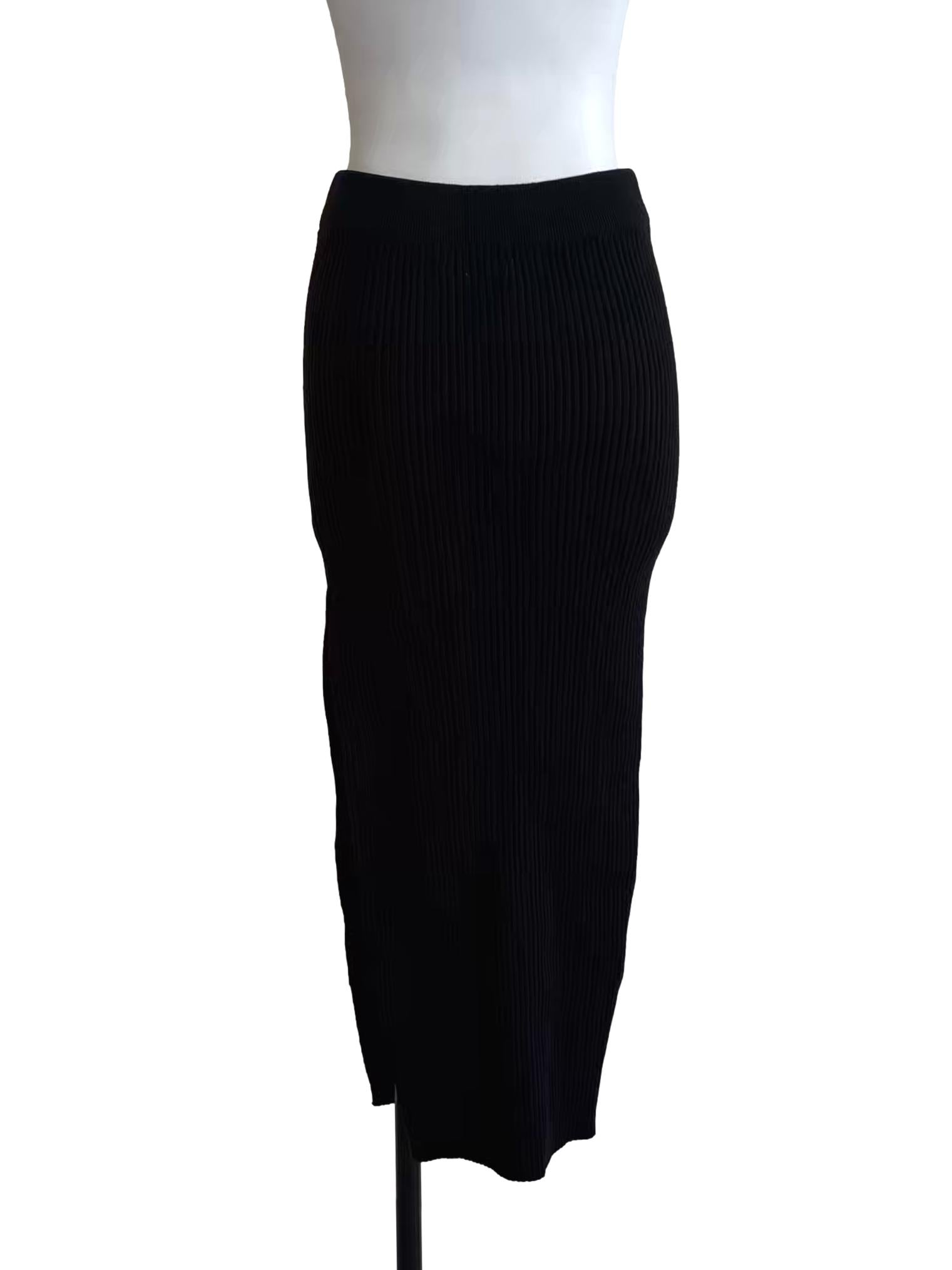 Rich Black Ribbed Pencil Skirt