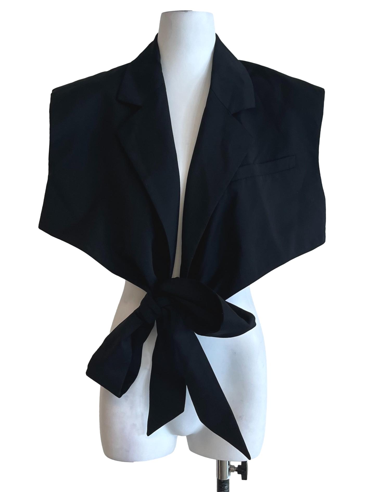 Black Wing-Collared Vest