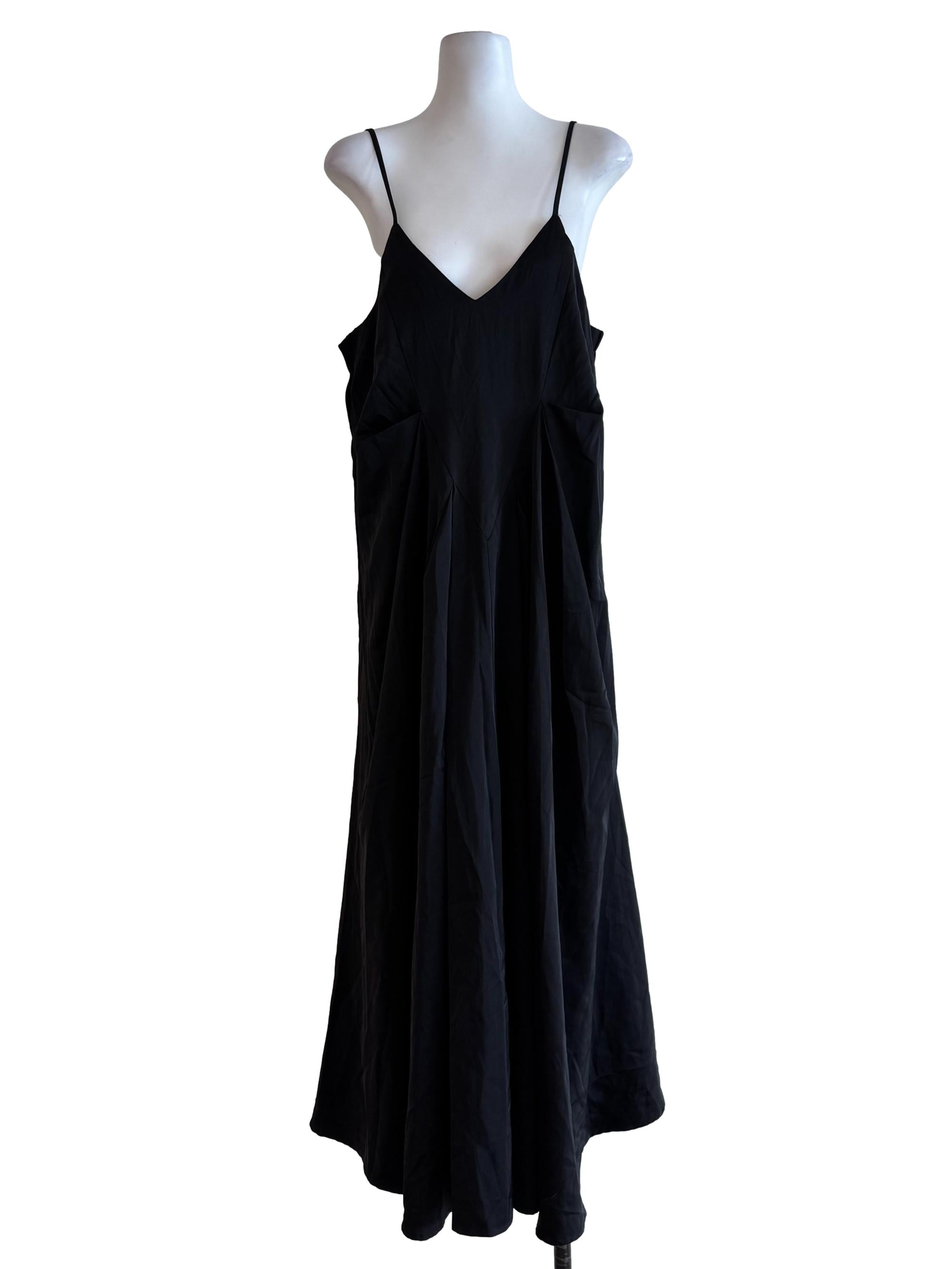 Black V Neck Sleeveless Dress