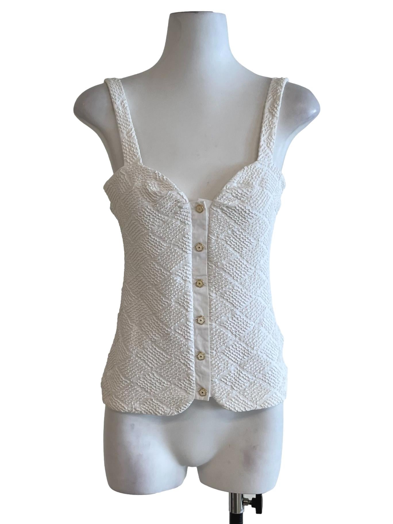 White Sweetheart Neckline Sleeveless Top