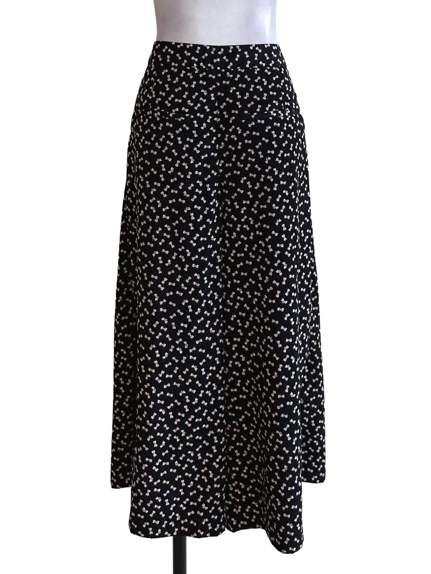 Raven Black Ribbon Pattern Pants