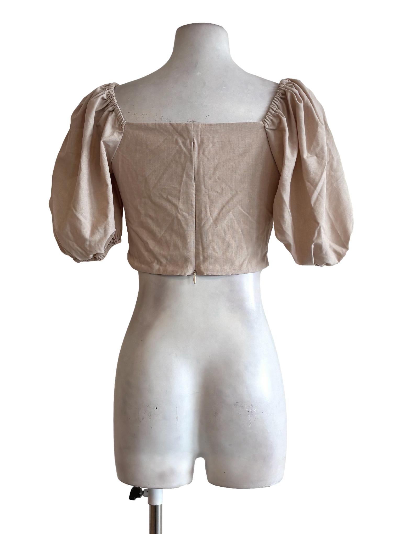 Cream Scrunched Top