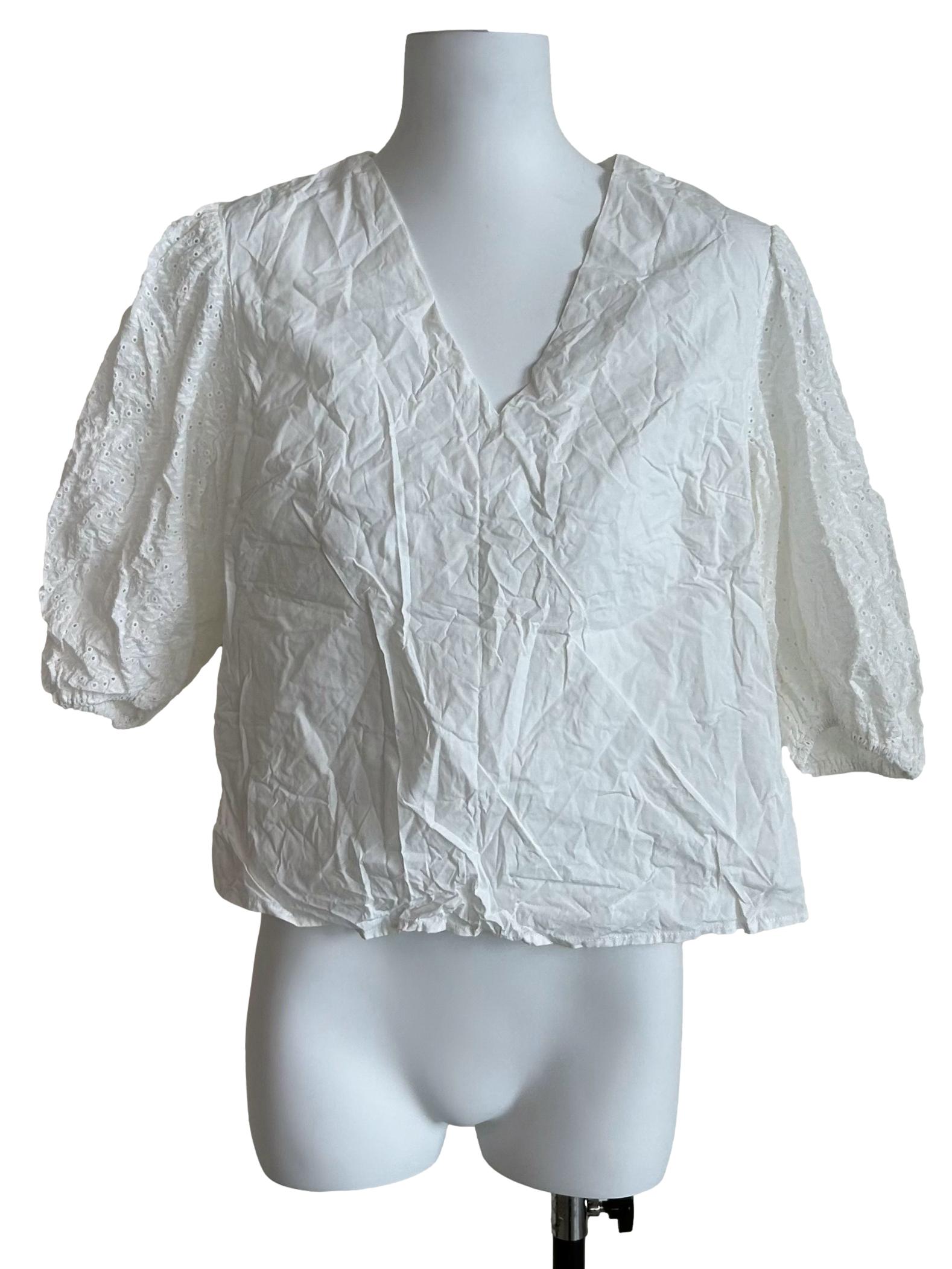 White Eyelet V-Neck Puff Top