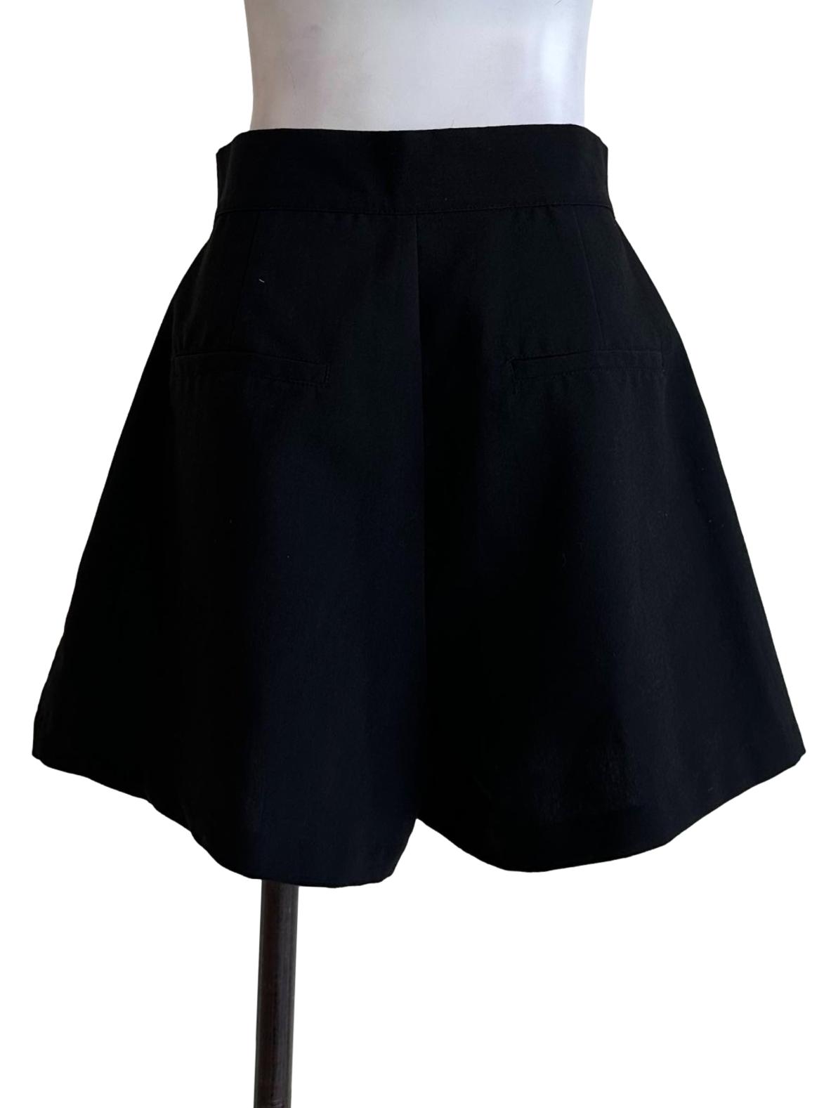 Black Plain Short
