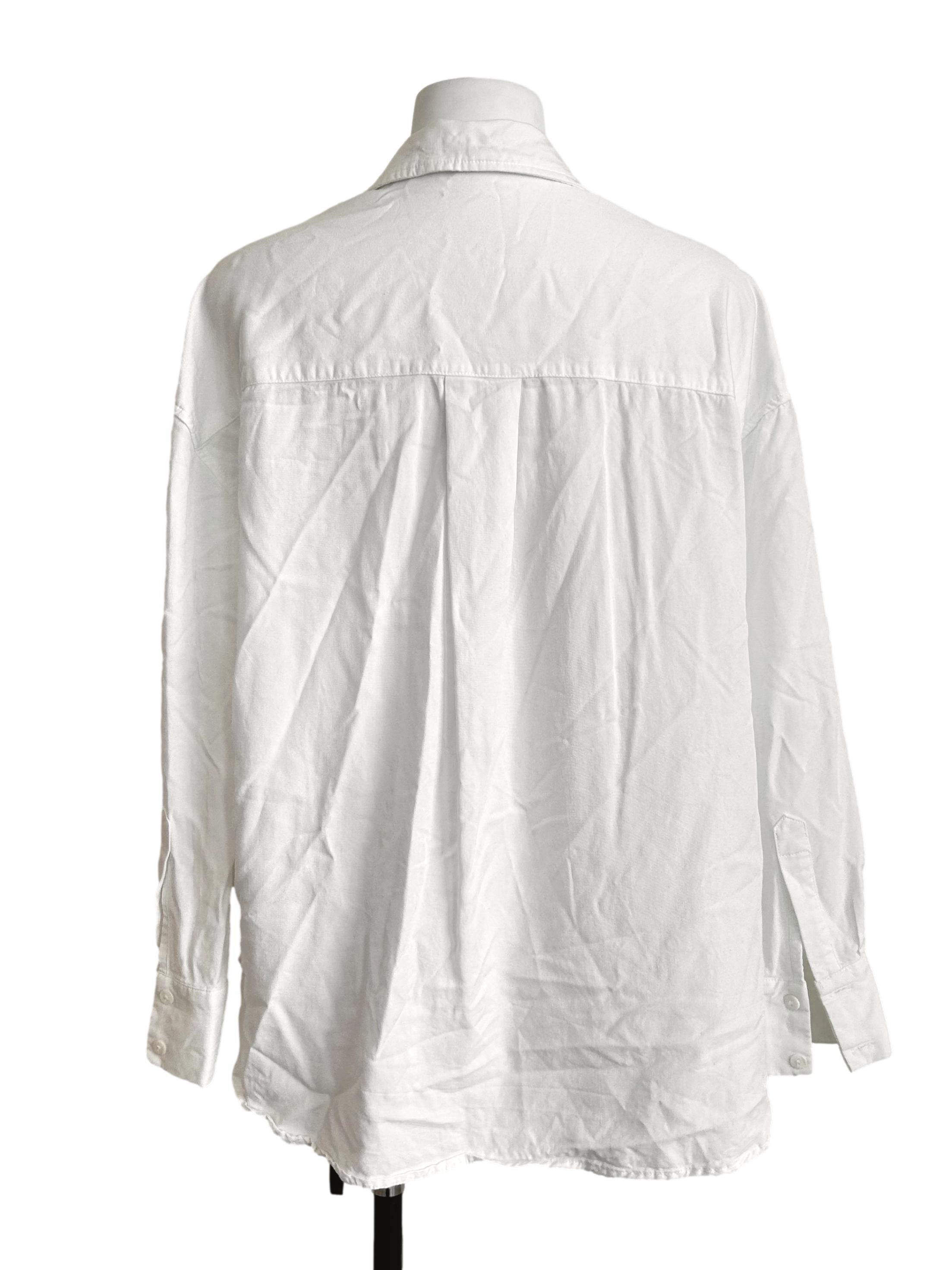 White Oversized Long-Sleeve Button-Down Shirt