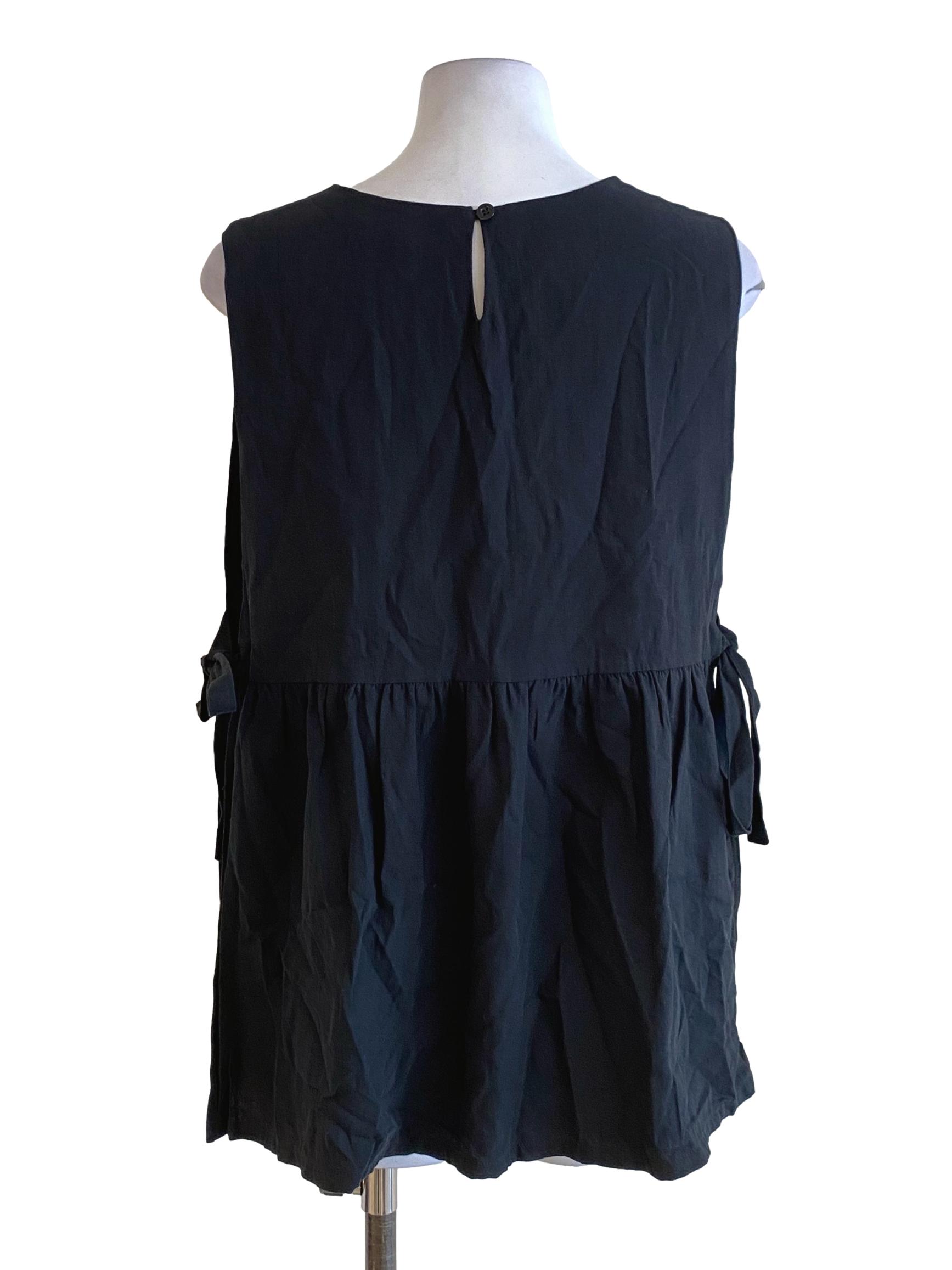 Black Plain Blouson Sleeveless Top