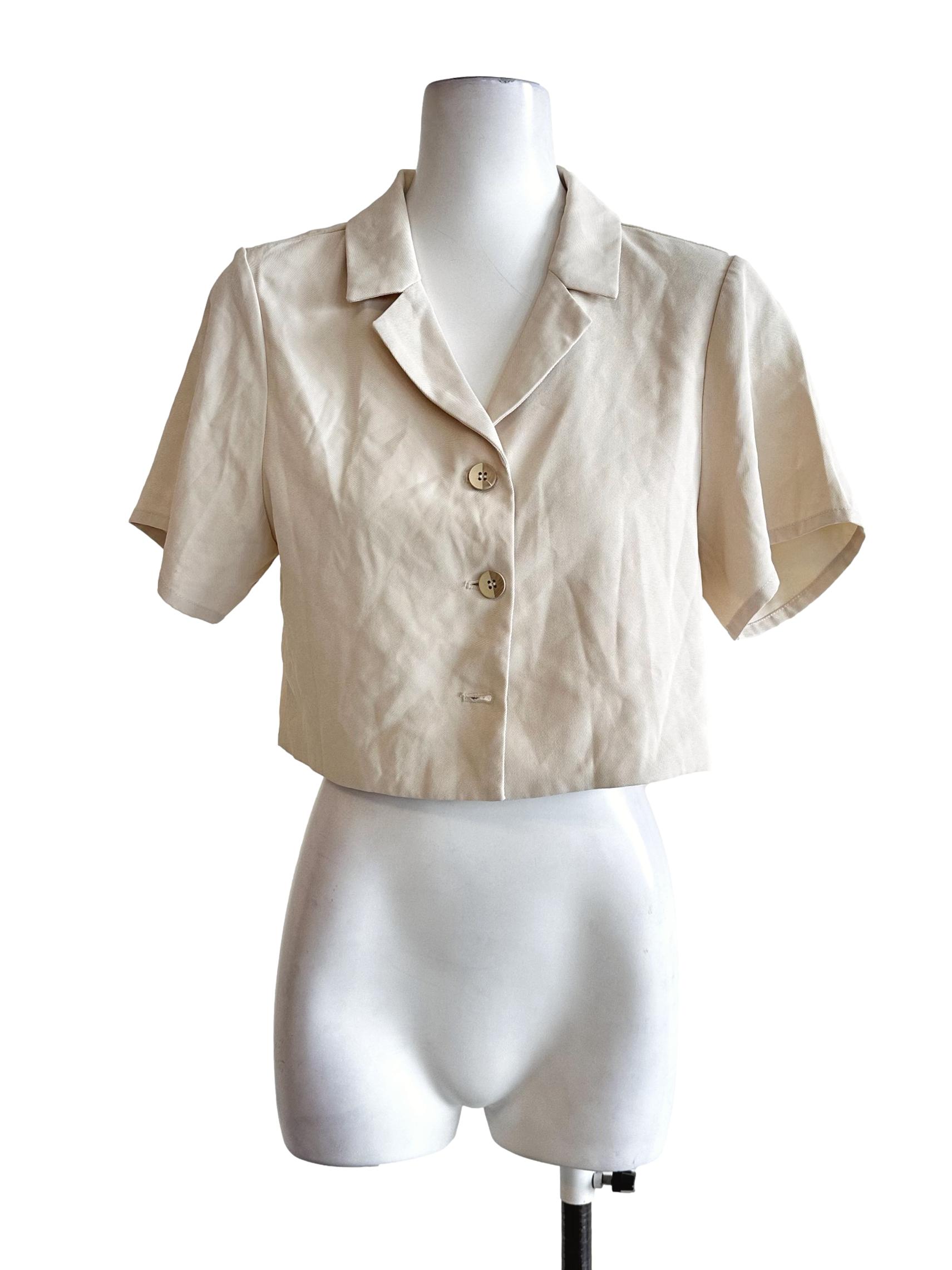 Parmesan Beige Collar Button Top