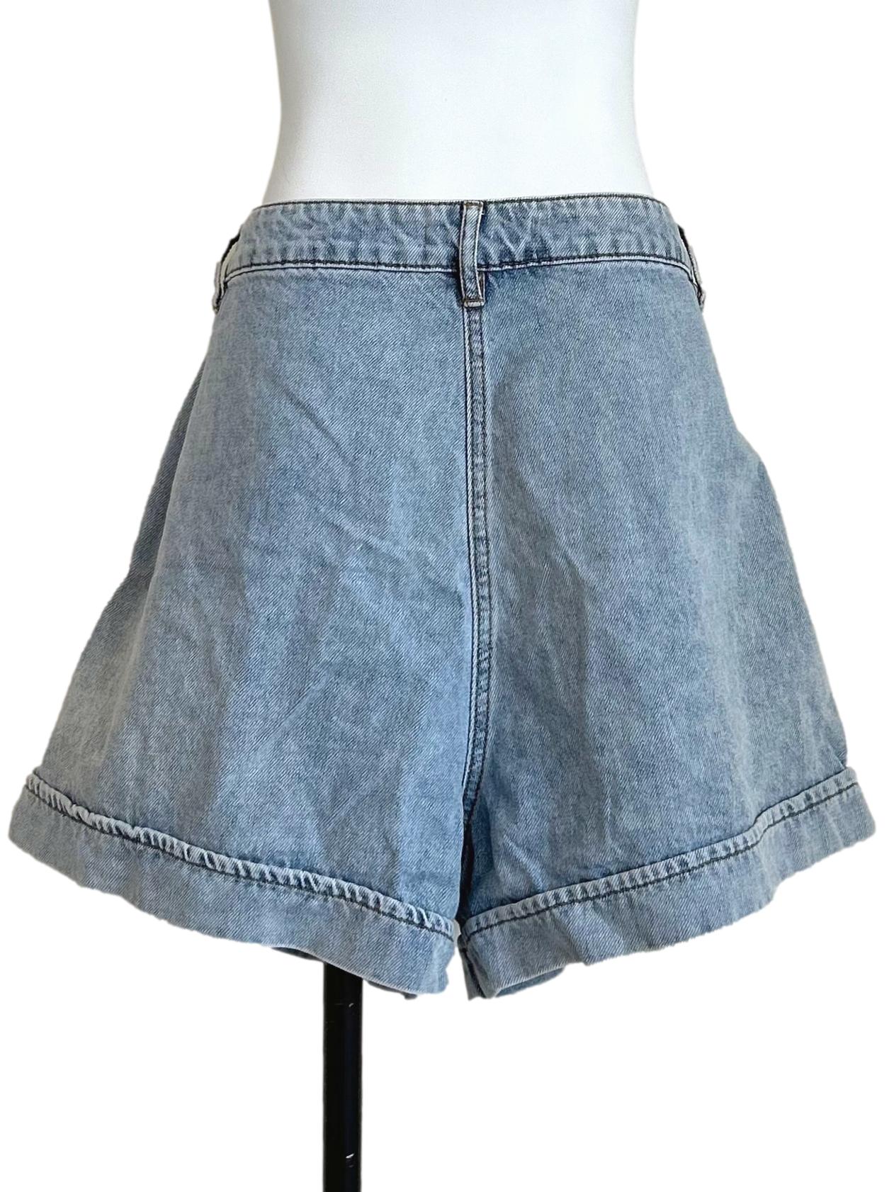 Light Wash Denim Shorts With Cuffed Hem