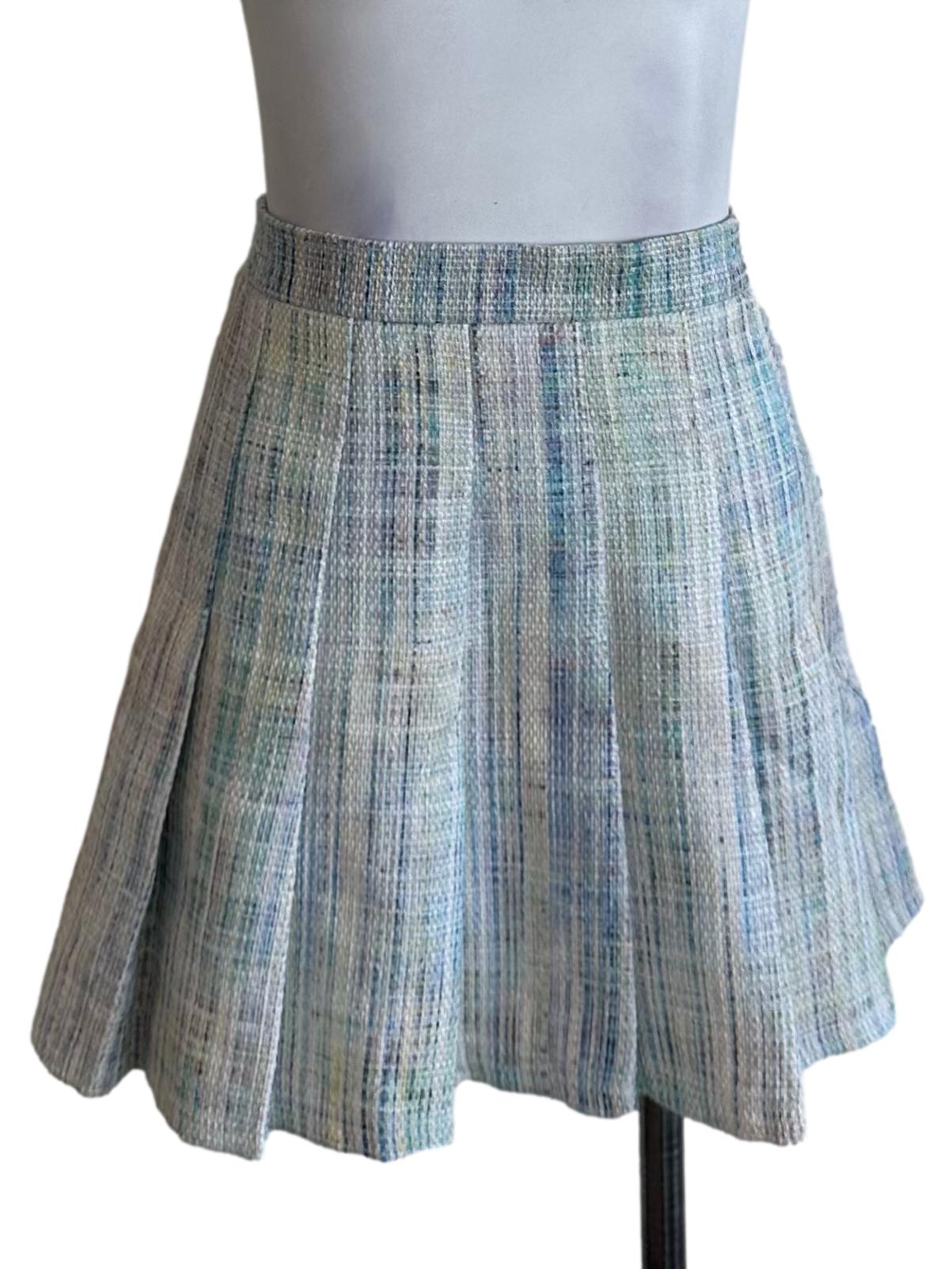 Mint Green Tweed Textured Knife Pleated Skorts